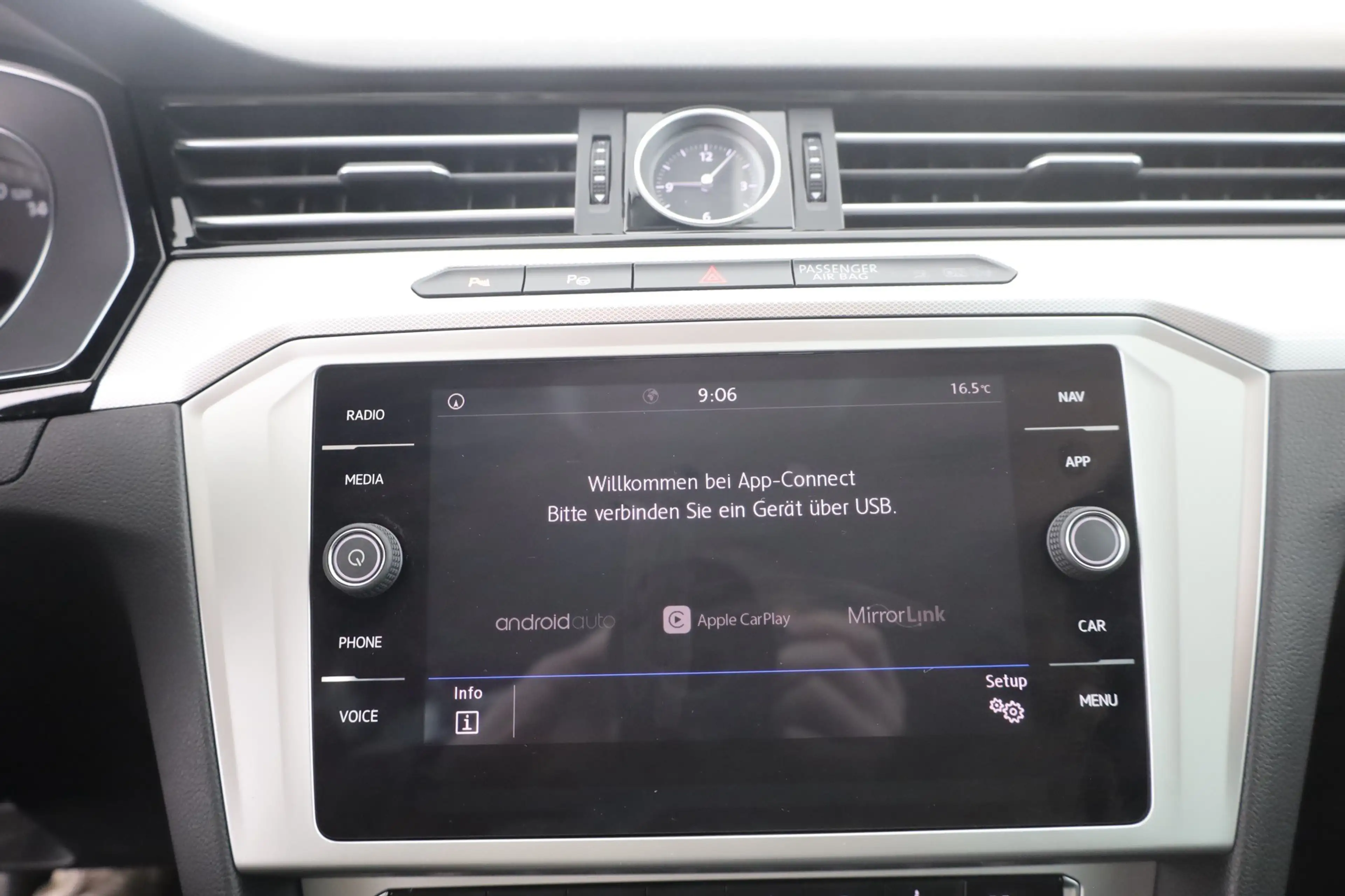 Volkswagen Passat Variant 2.0 TDI Comfortline Navi Kamera — photo 14