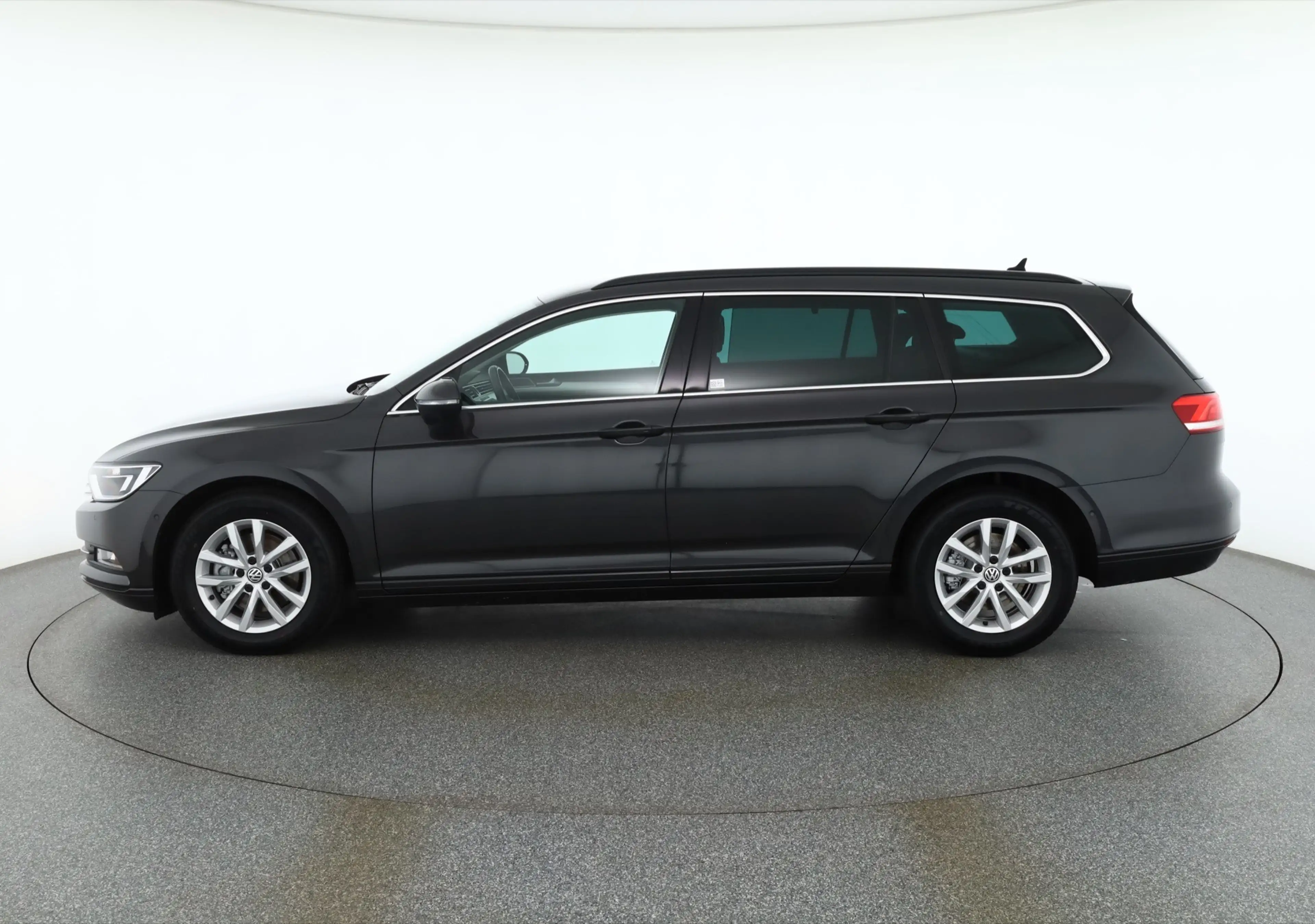 Volkswagen Passat Variant 2.0 TDI Comfortline Navi Kamera — photo 2