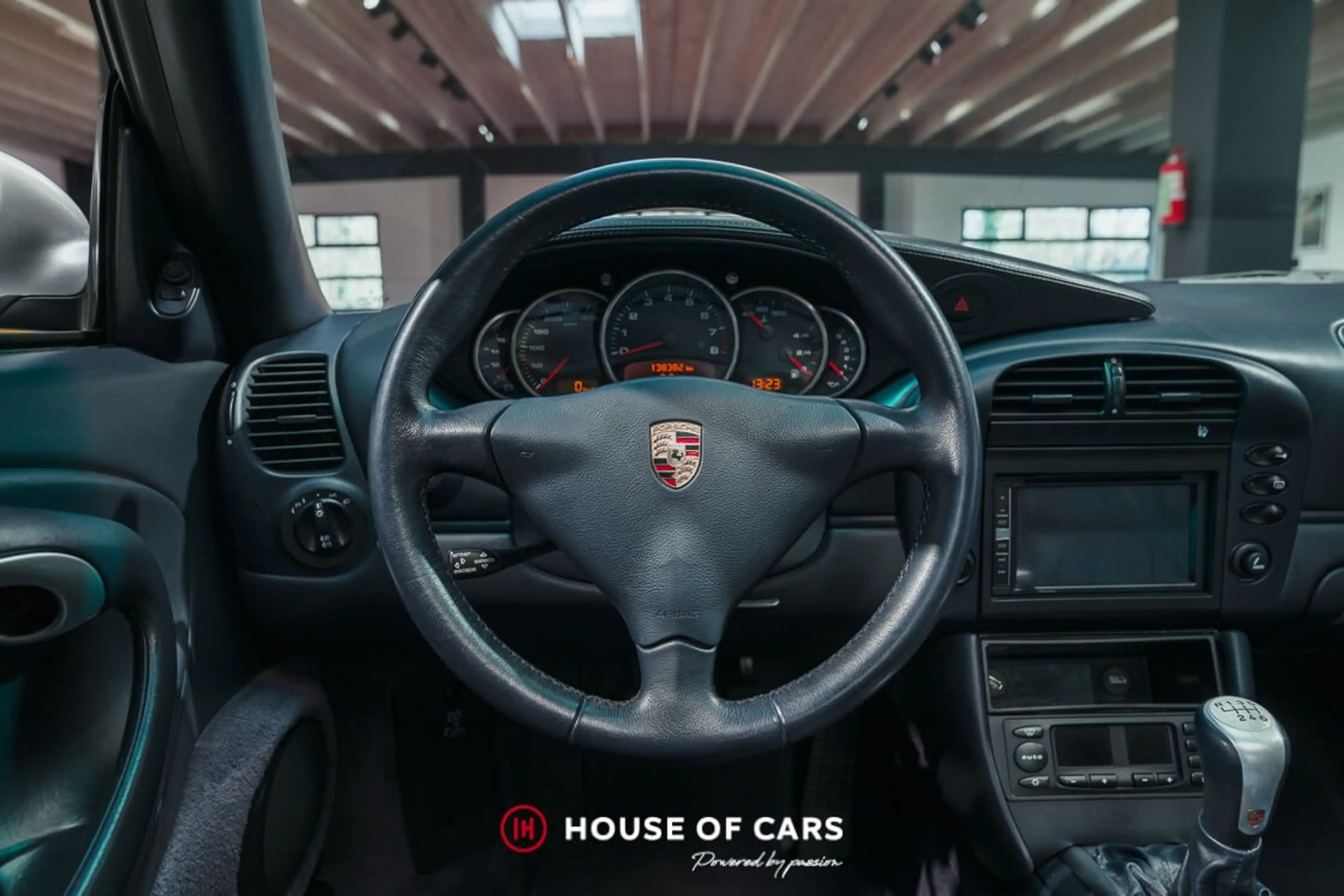 Porsche 996 .2 CARRERA 4S COUPE MANUAL - 1ST PAINT — photo 15