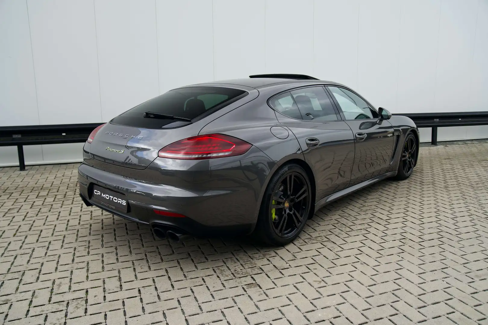 Porsche Panamera S E-HYBRID  LUCHTVERING  PDLS+  PANO  FULL Grau - 2
