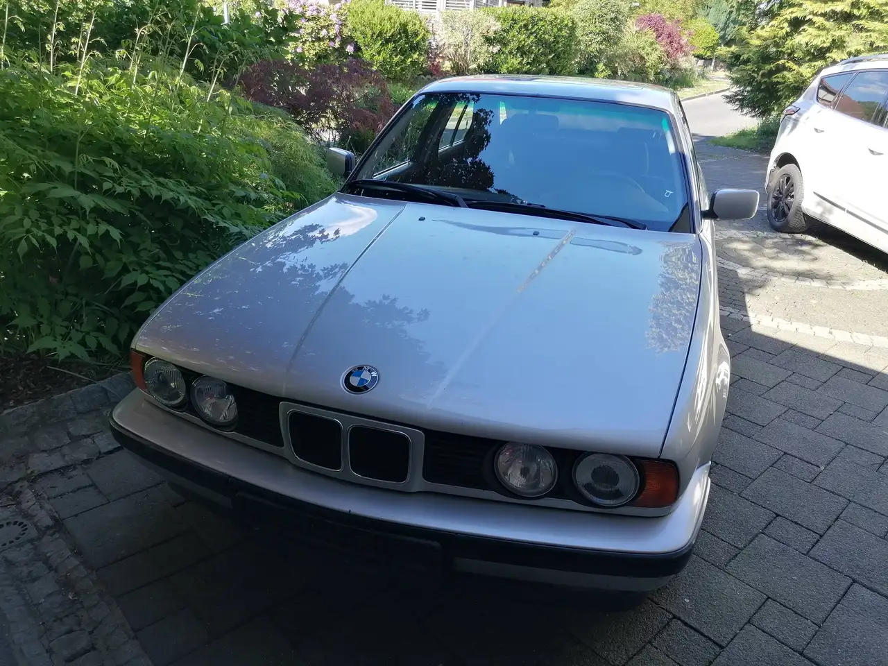 BMW 525i 24V, foto 2