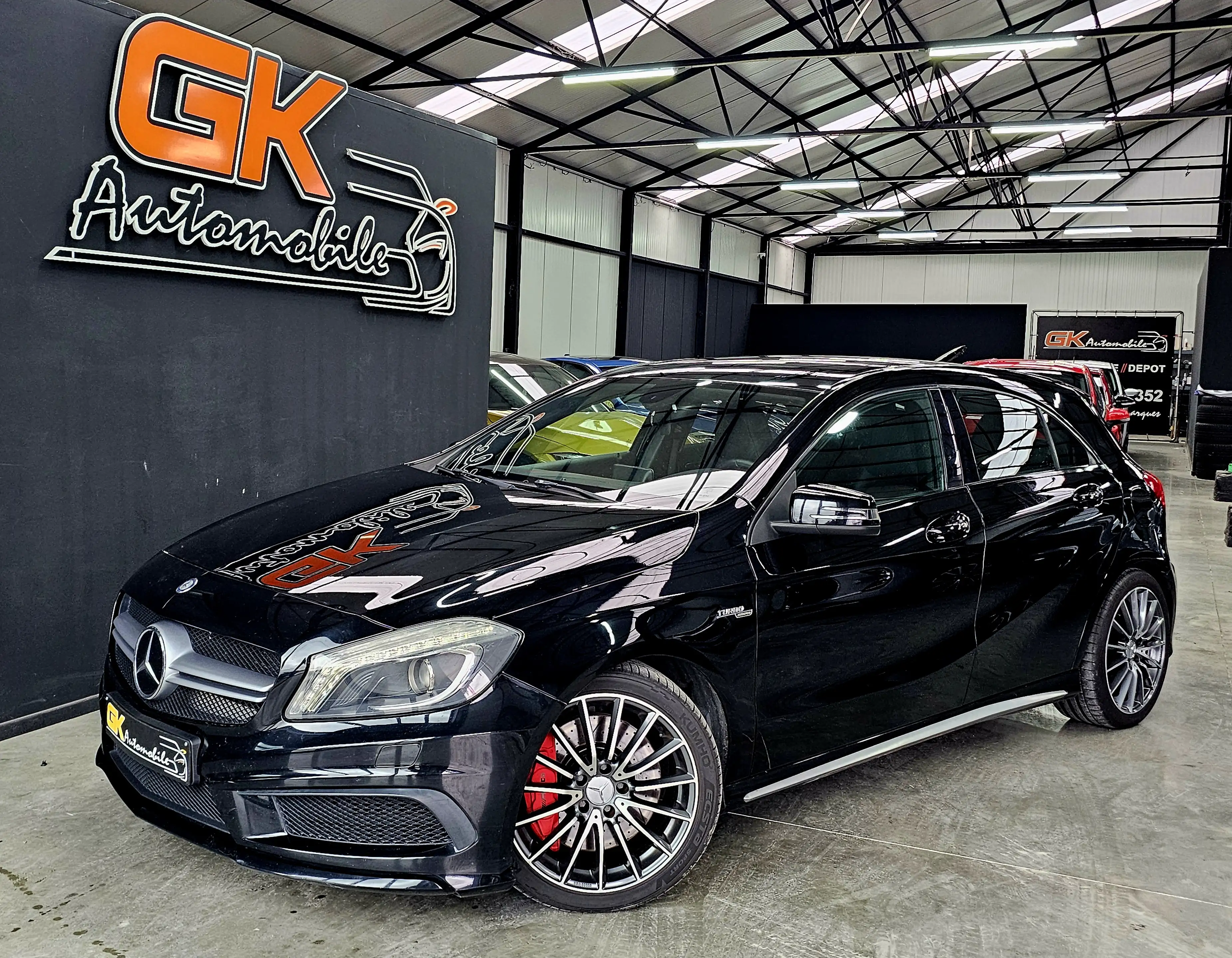 Mercedes-Benz A 45 AMG A 45 AMG 4-Matic