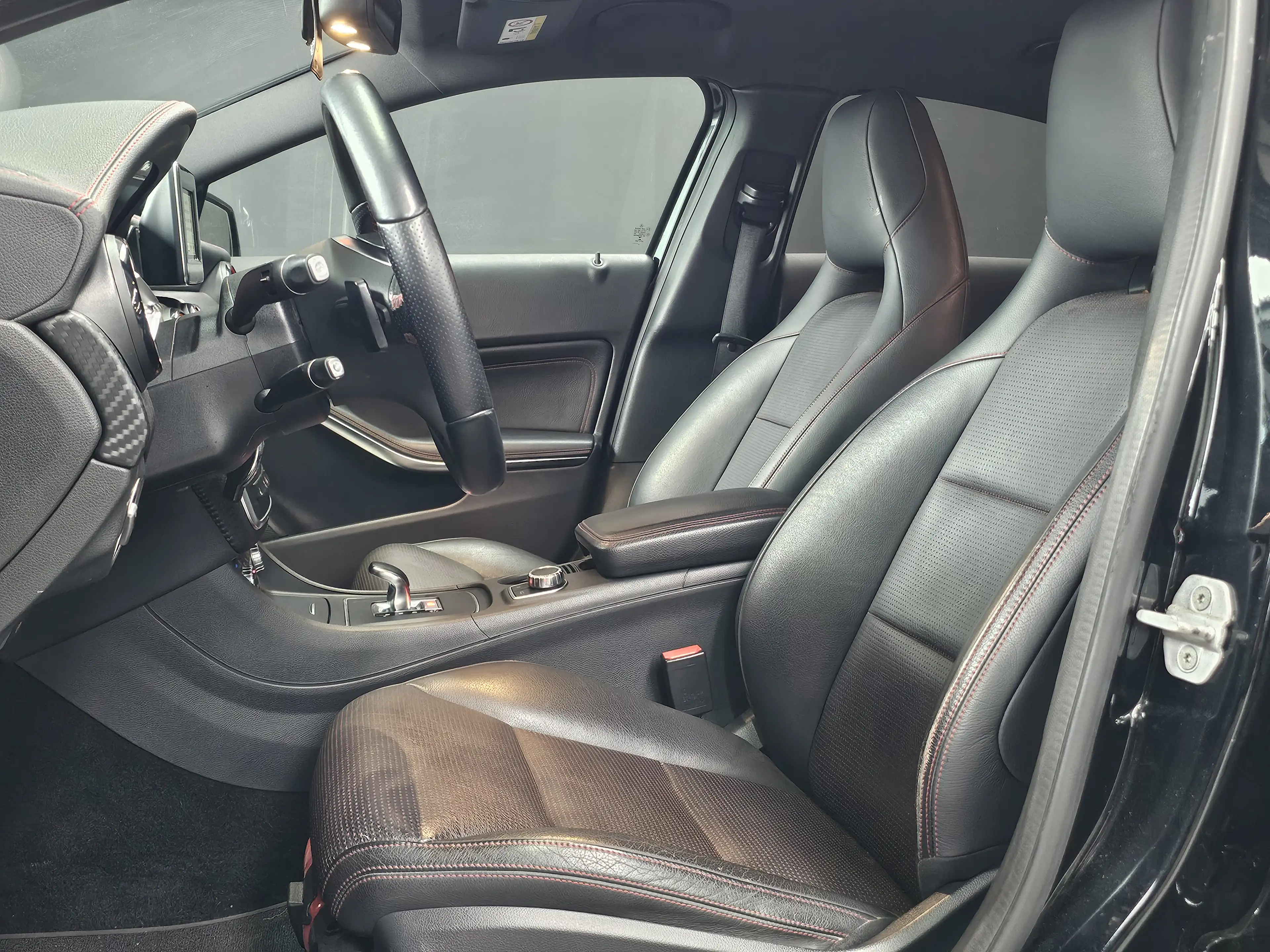 Mercedes-Benz A 45 AMG A 45 AMG 4-Matic — photo 14