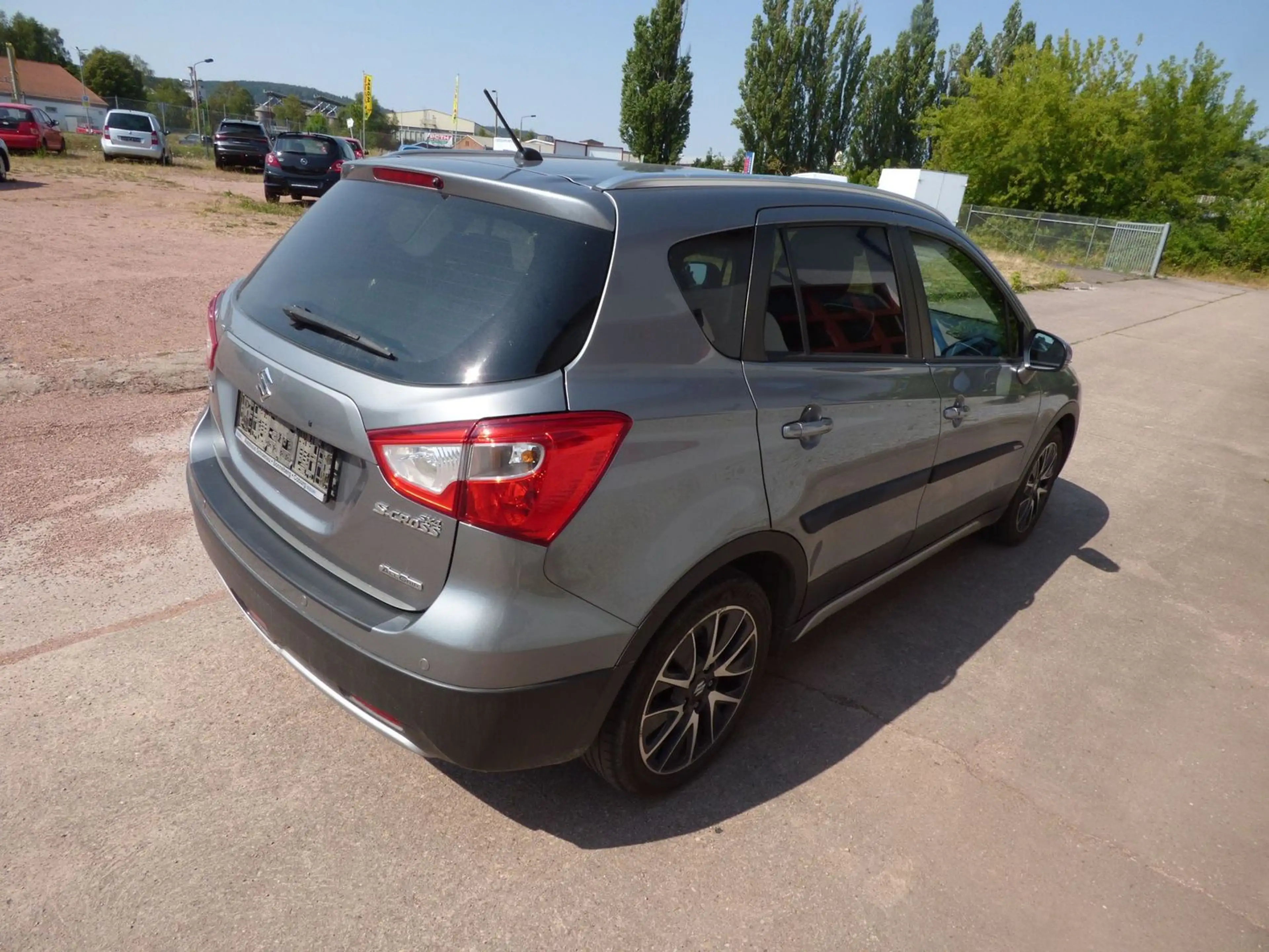 Suzuki SX4 S-Cross 4x4 — photo 6