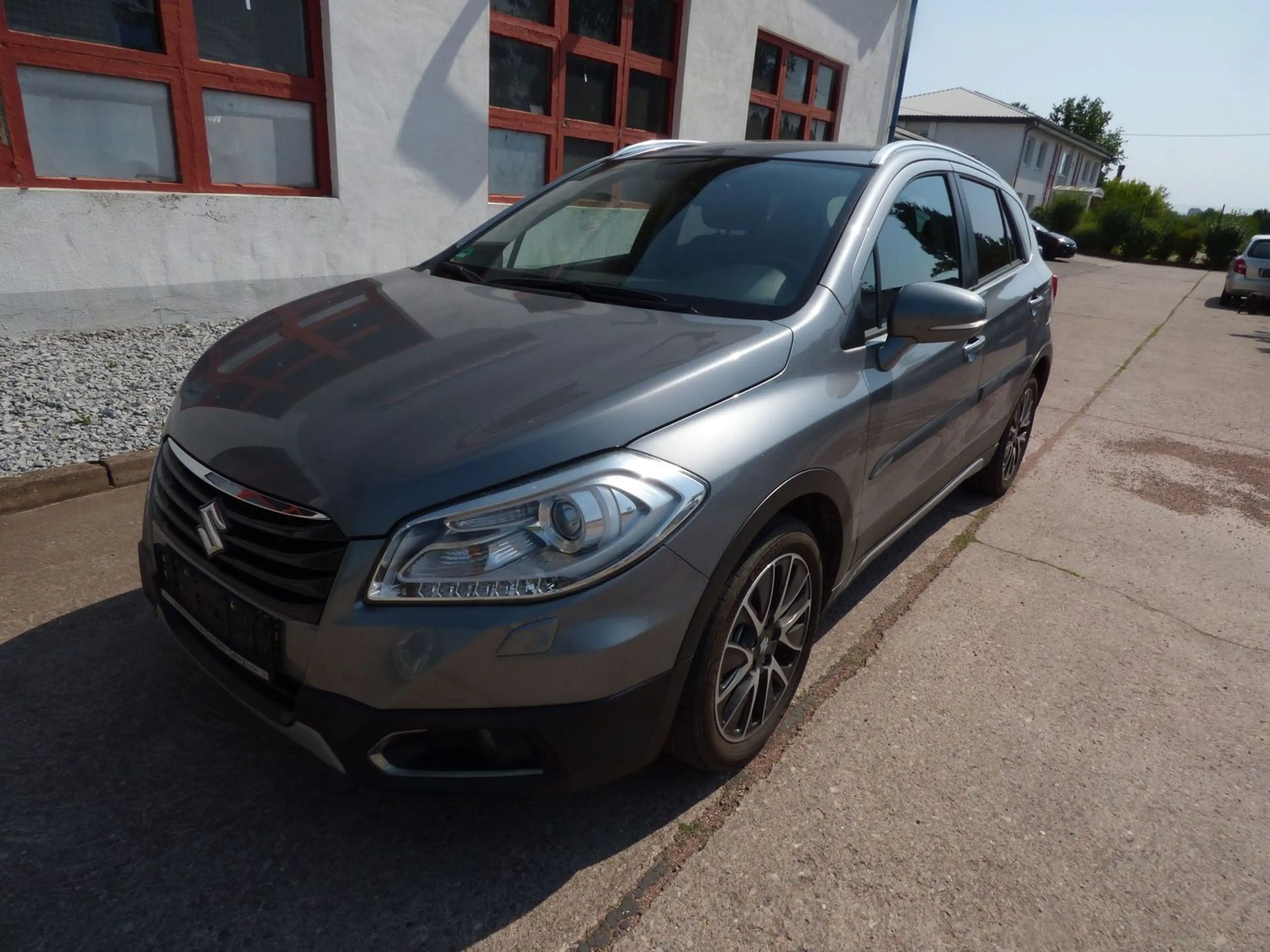 Suzuki SX4 S-Cross 4x4 — photo 2
