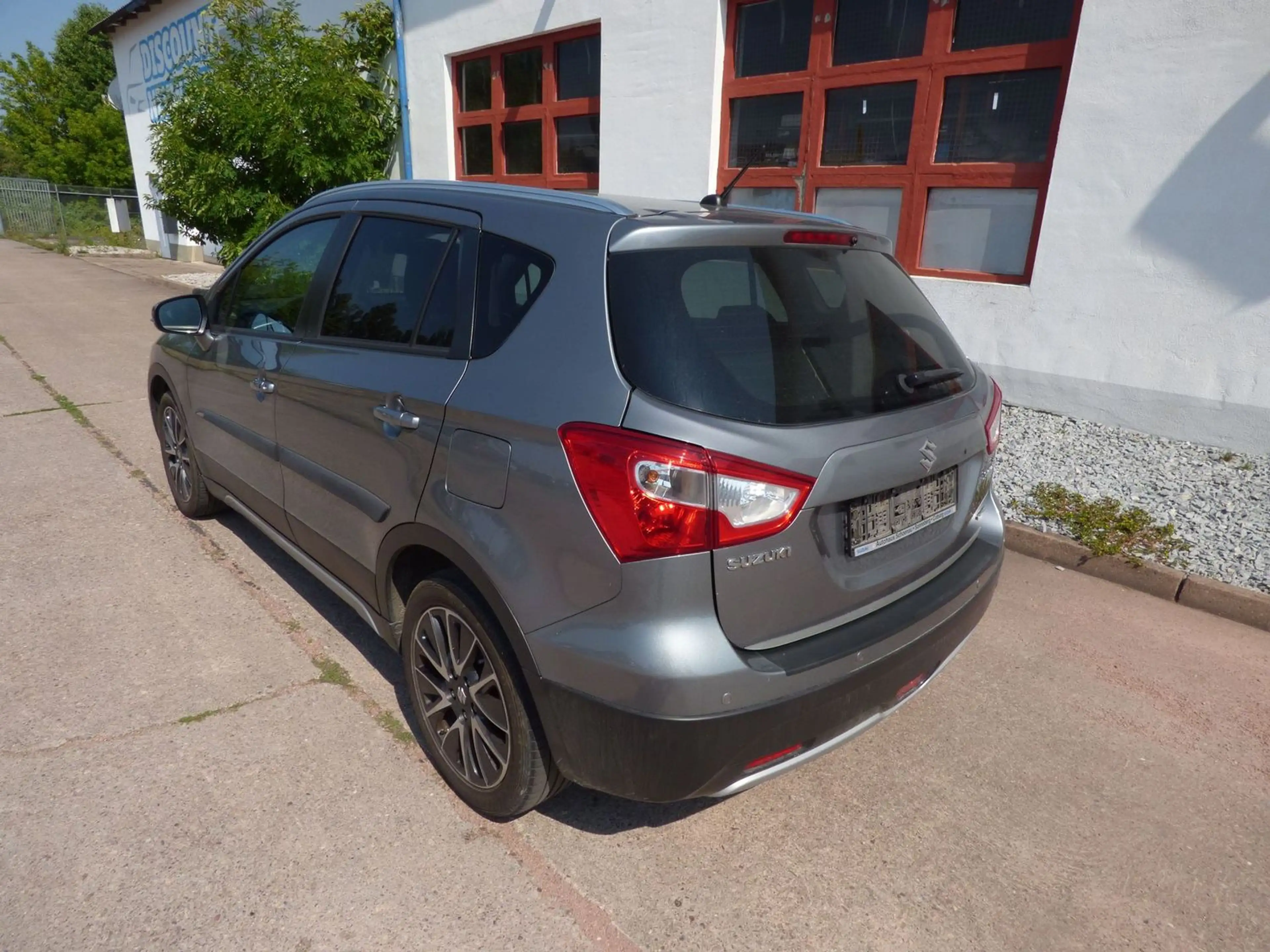 Suzuki SX4 S-Cross 4x4 — photo 8