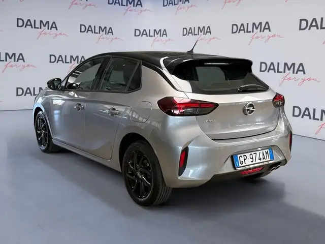 Opel Corsa view 3