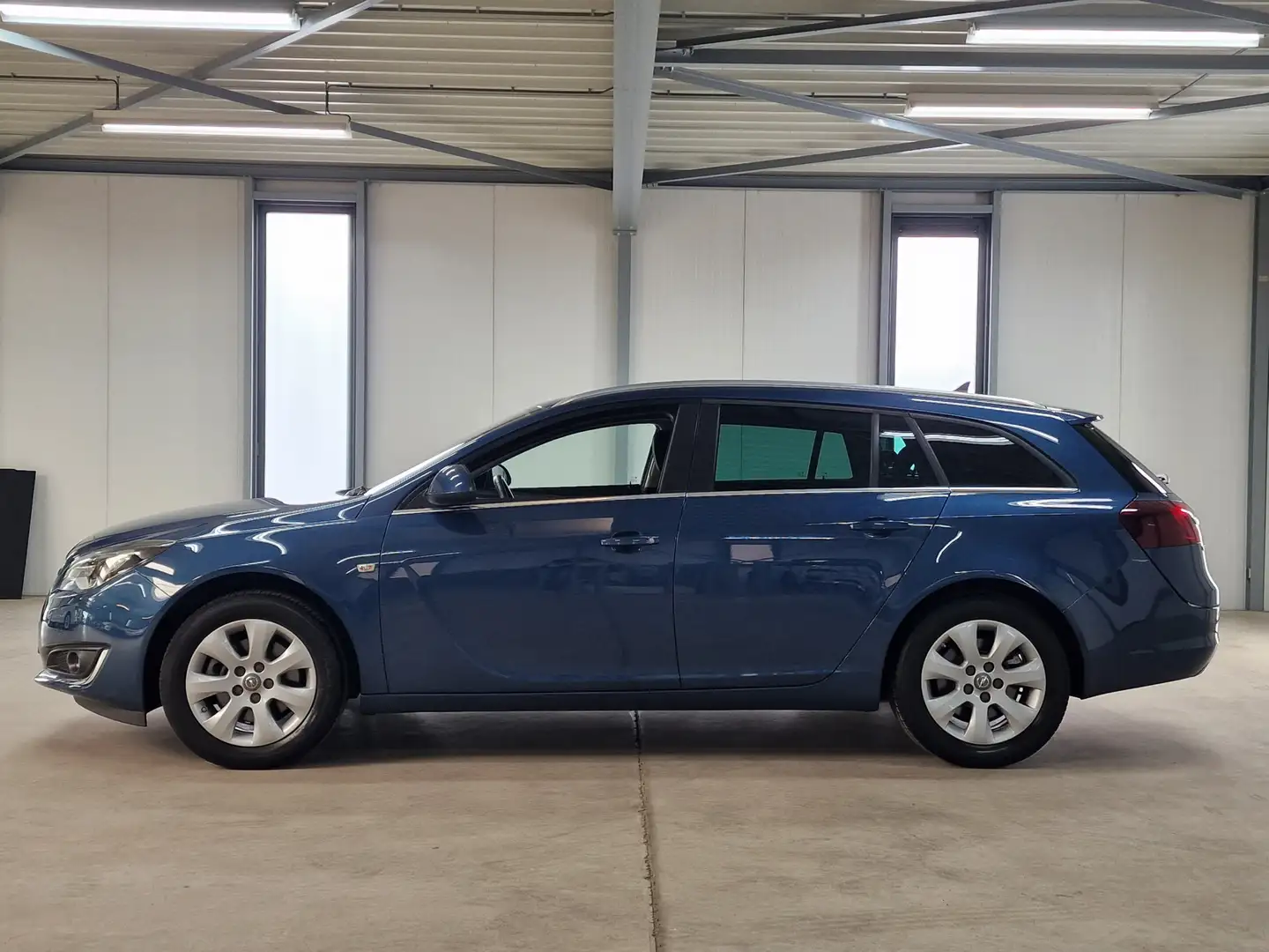 Opel Insignia Sports Tourer 1.6 T Business+ 170 pk | Navi | Andr Blauw - 2