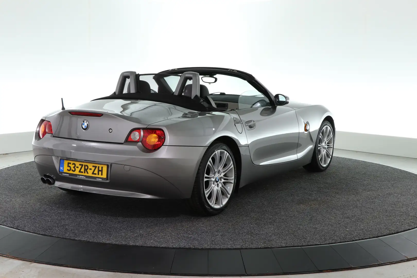 BMW Z4 Roadster 2.5i / STOELVERW. / AIRCO / Gris - 2
