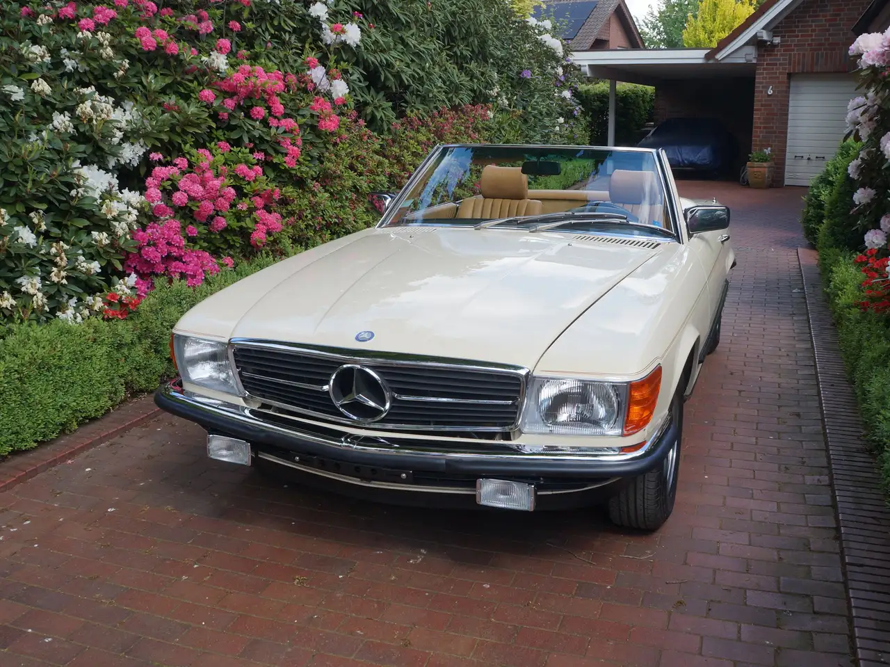 Mercedes-Benz SL 380