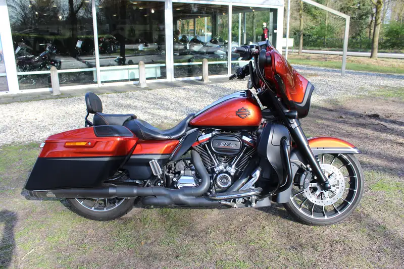Harley-Davidson Street Glide - foto 3