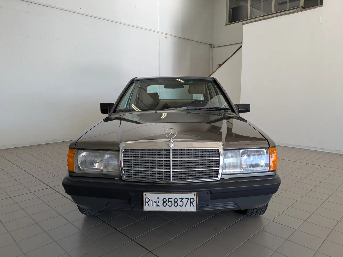 Mercedes-Benz 190 190 2.0 E 122cv - 2