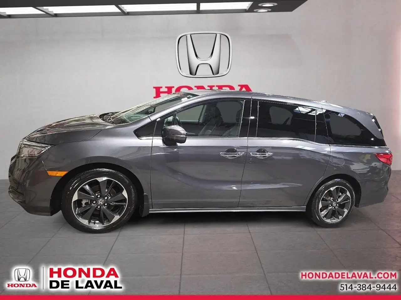 Honda Odyssey снимка Honda Odyssey