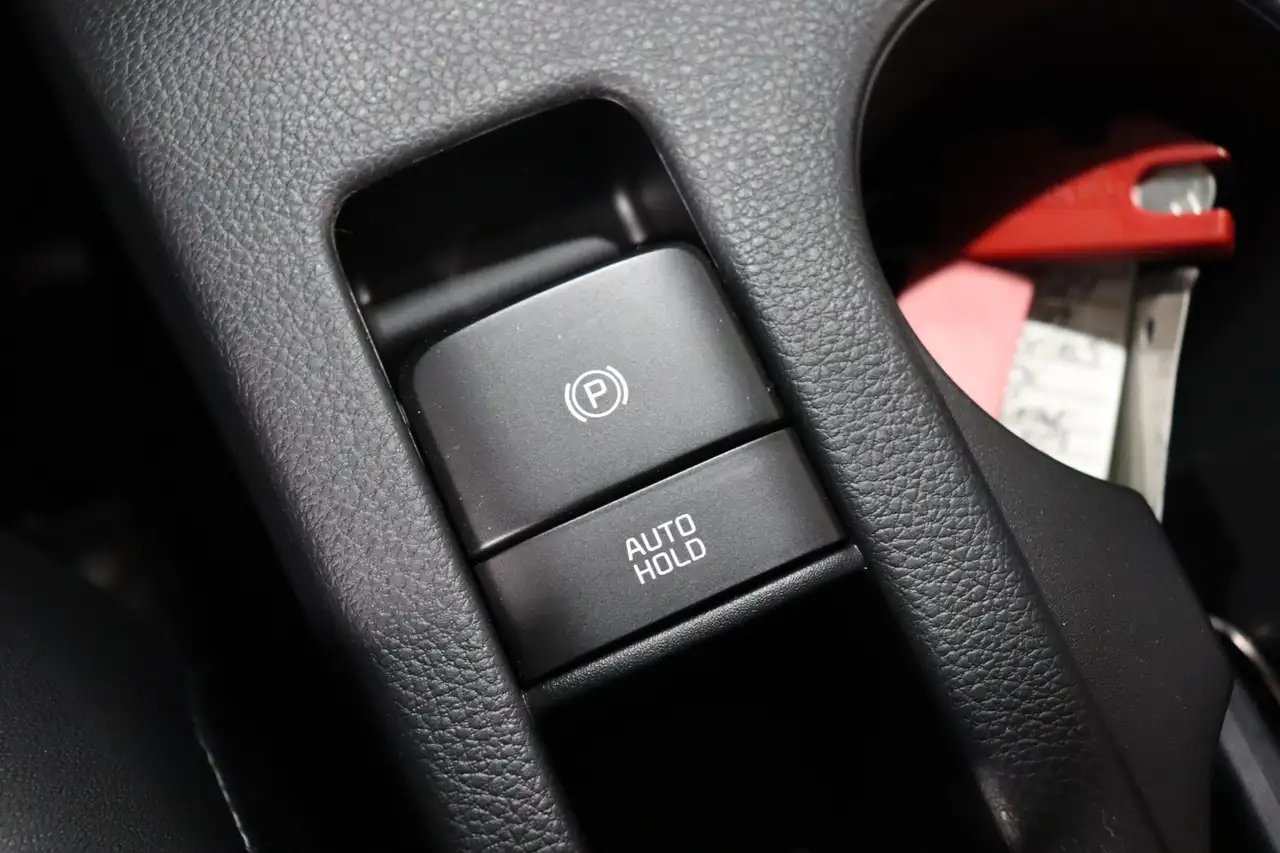 Kia Seltos снимка Kia Seltos