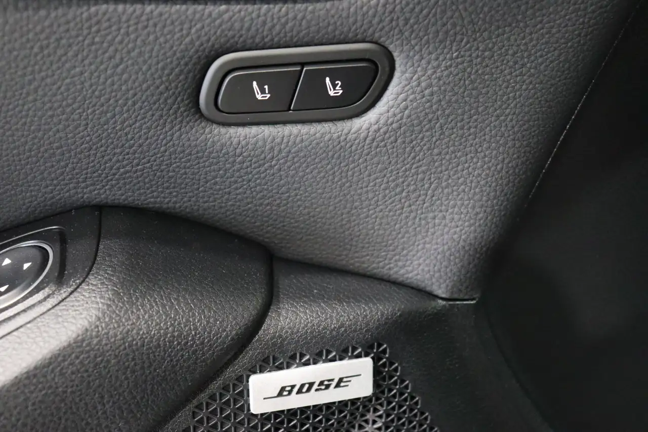Kia Seltos снимка Kia Seltos
