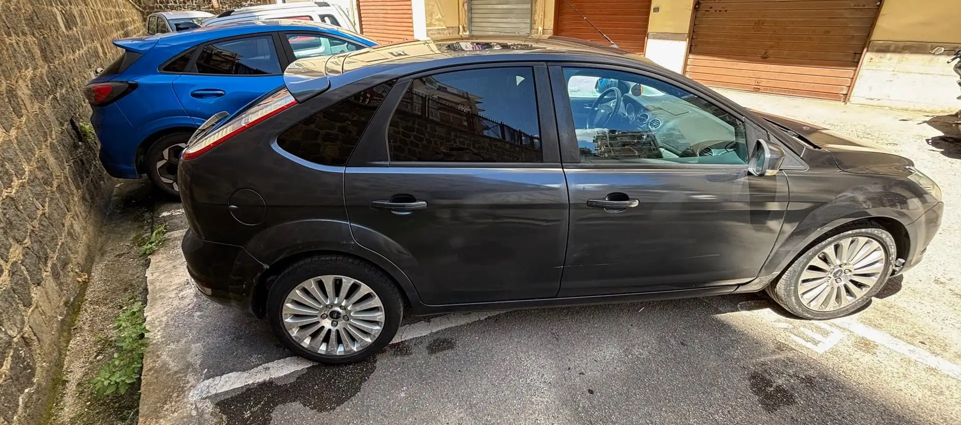 Ford Focus Focus 5p 1.6 tdci Titanium 90cv Grigio - 2