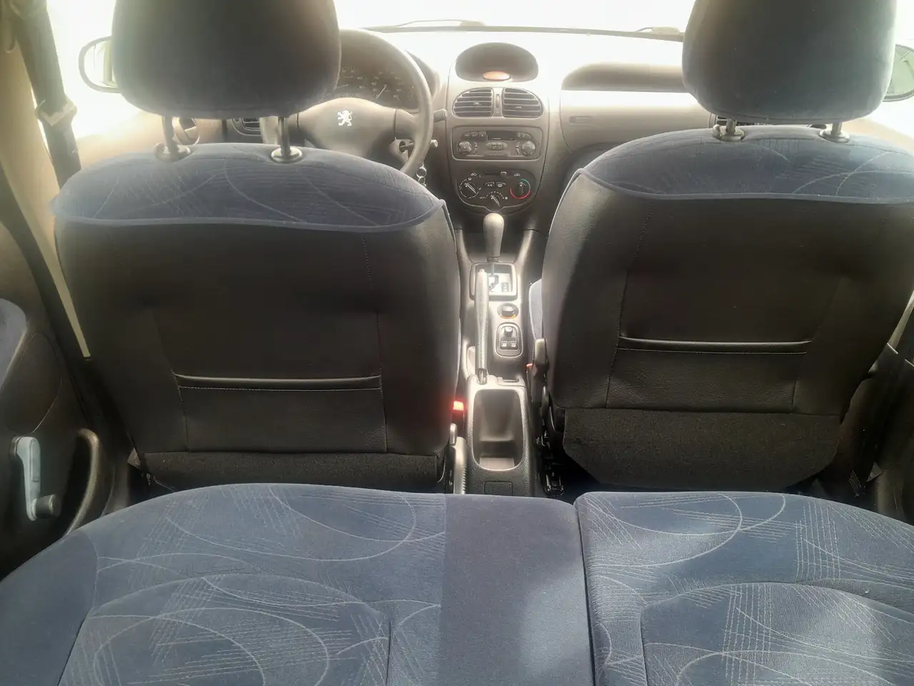 Peugeot 206 1.4 XT Aut., foto 10