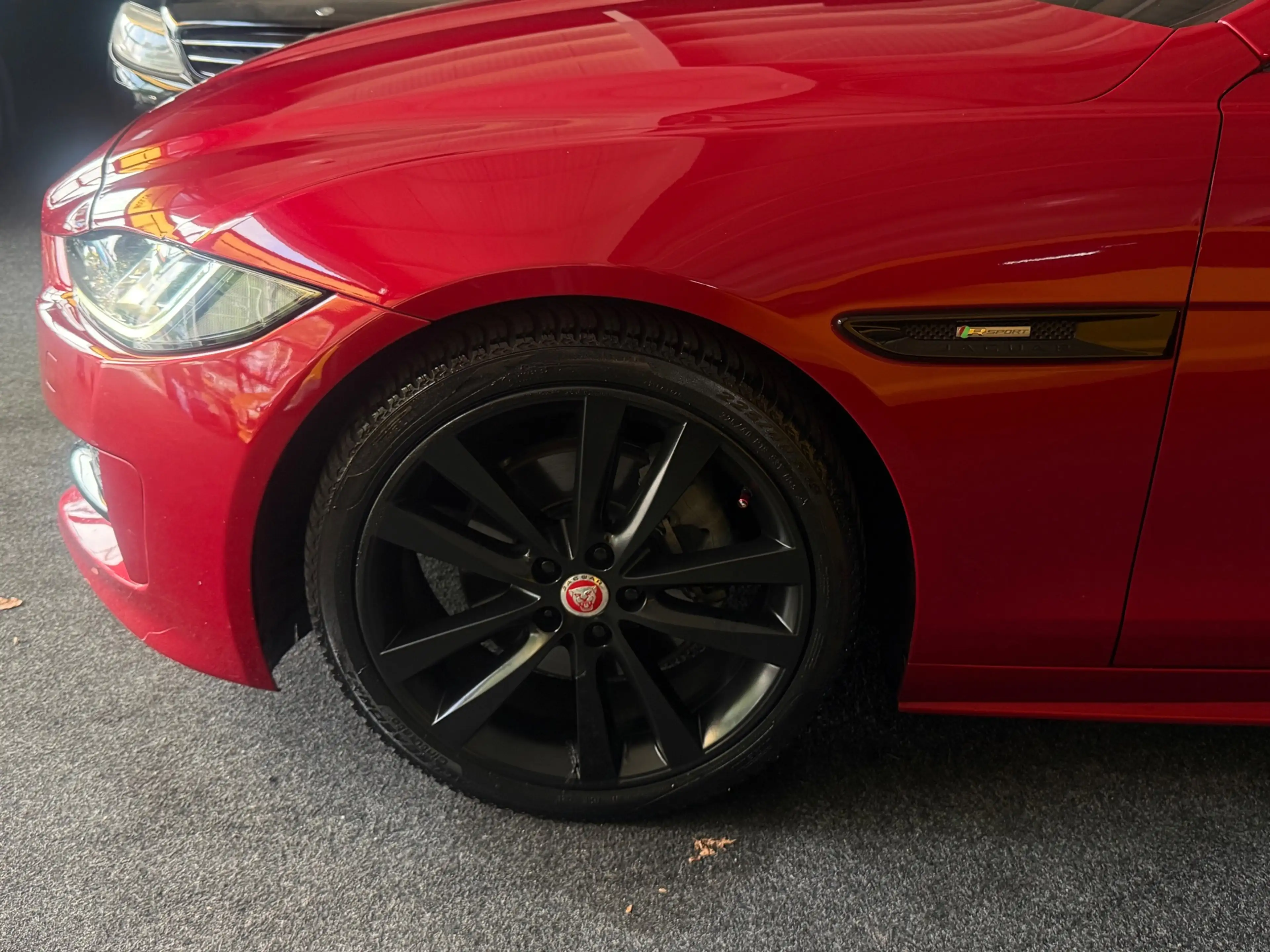 Jaguar XE 2.0 D Portfolio XENON/MERIDIAN/CAMERA/NAVI/LMVELGE — photo 8