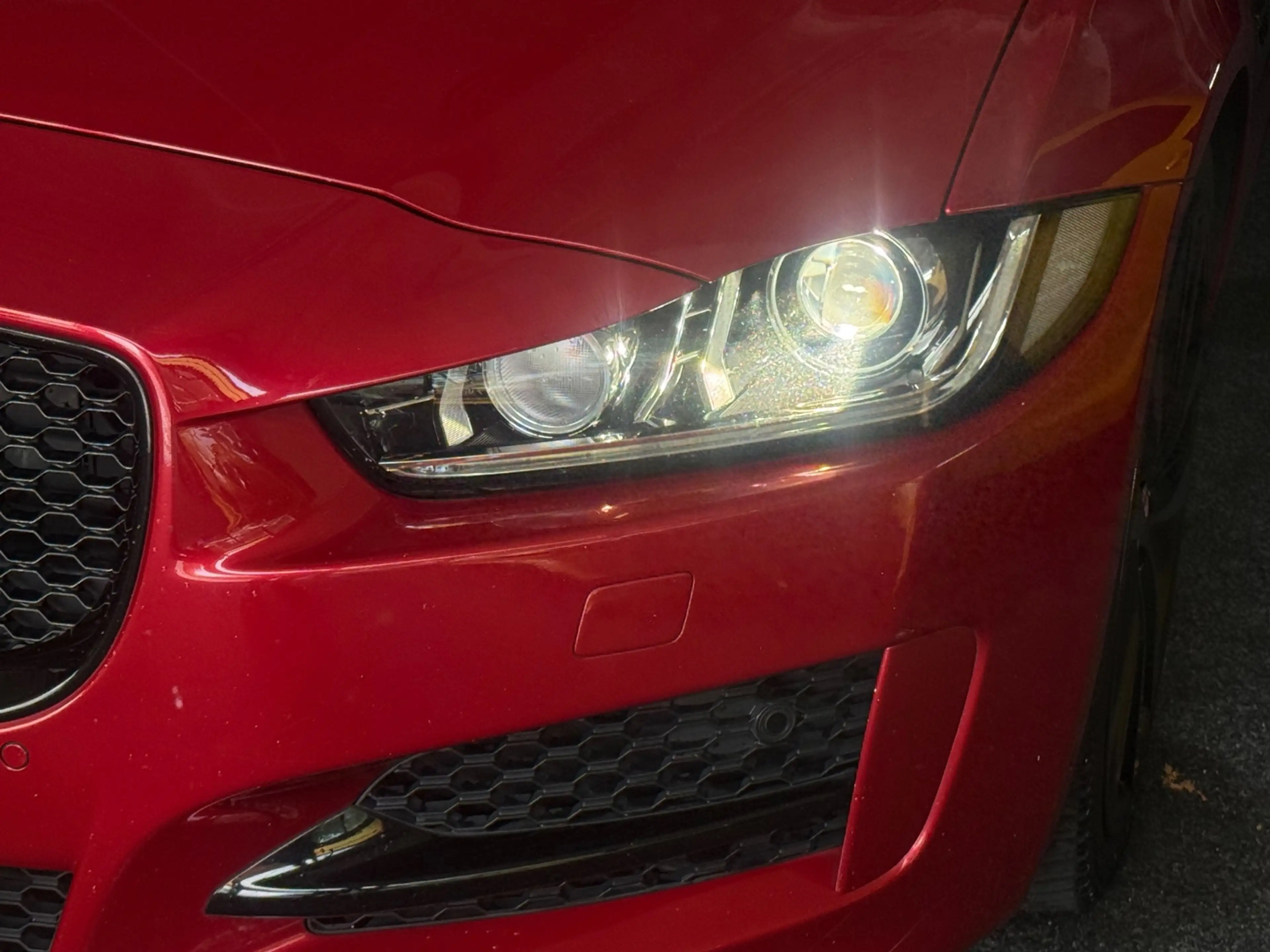 Jaguar XE 2.0 D Portfolio XENON/MERIDIAN/CAMERA/NAVI/LMVELGE — photo 7