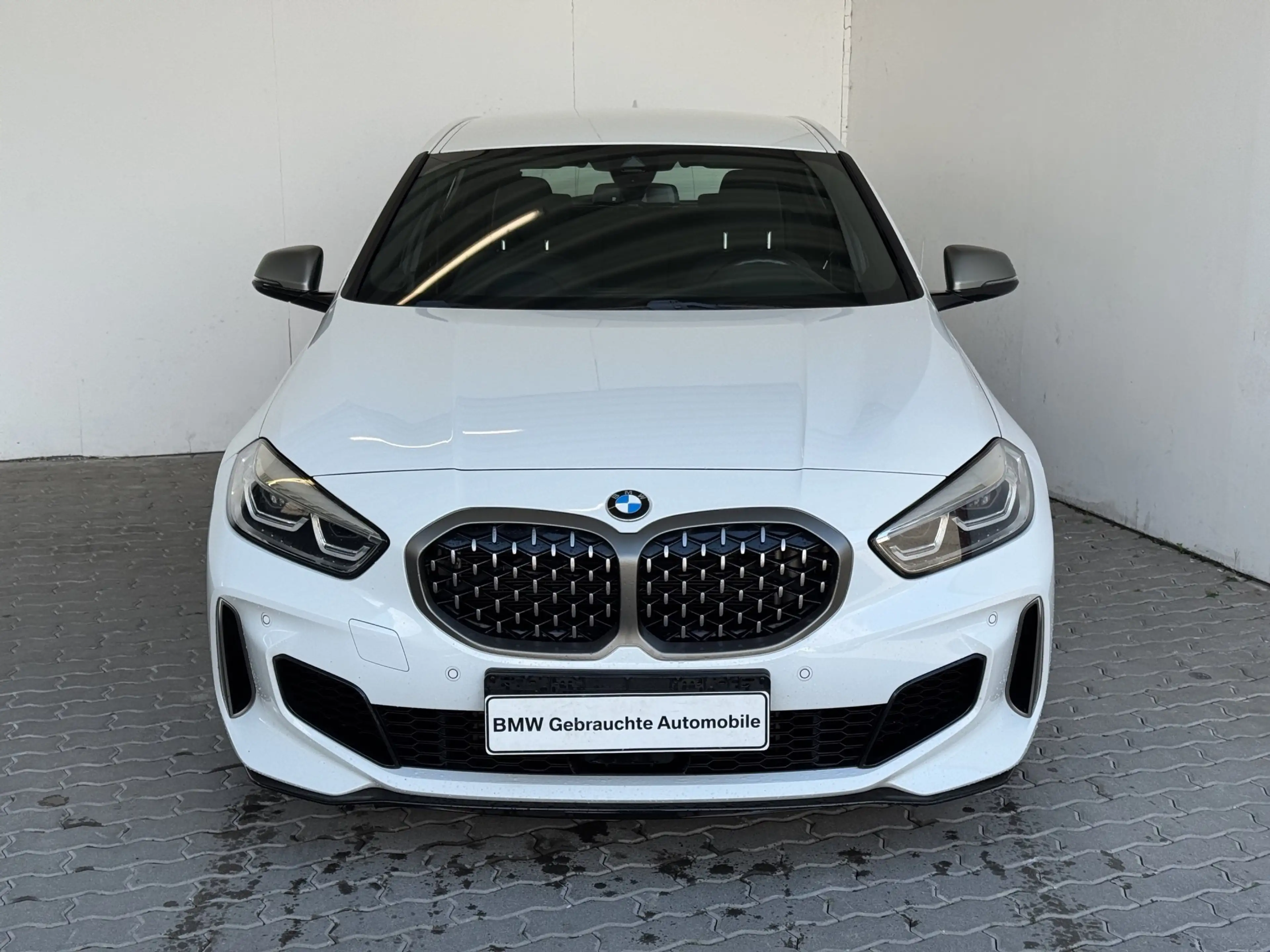 BMW 135 MiA xDrive 5-trg. M Paket LiveCock.LED.HUD.PD — photo 2