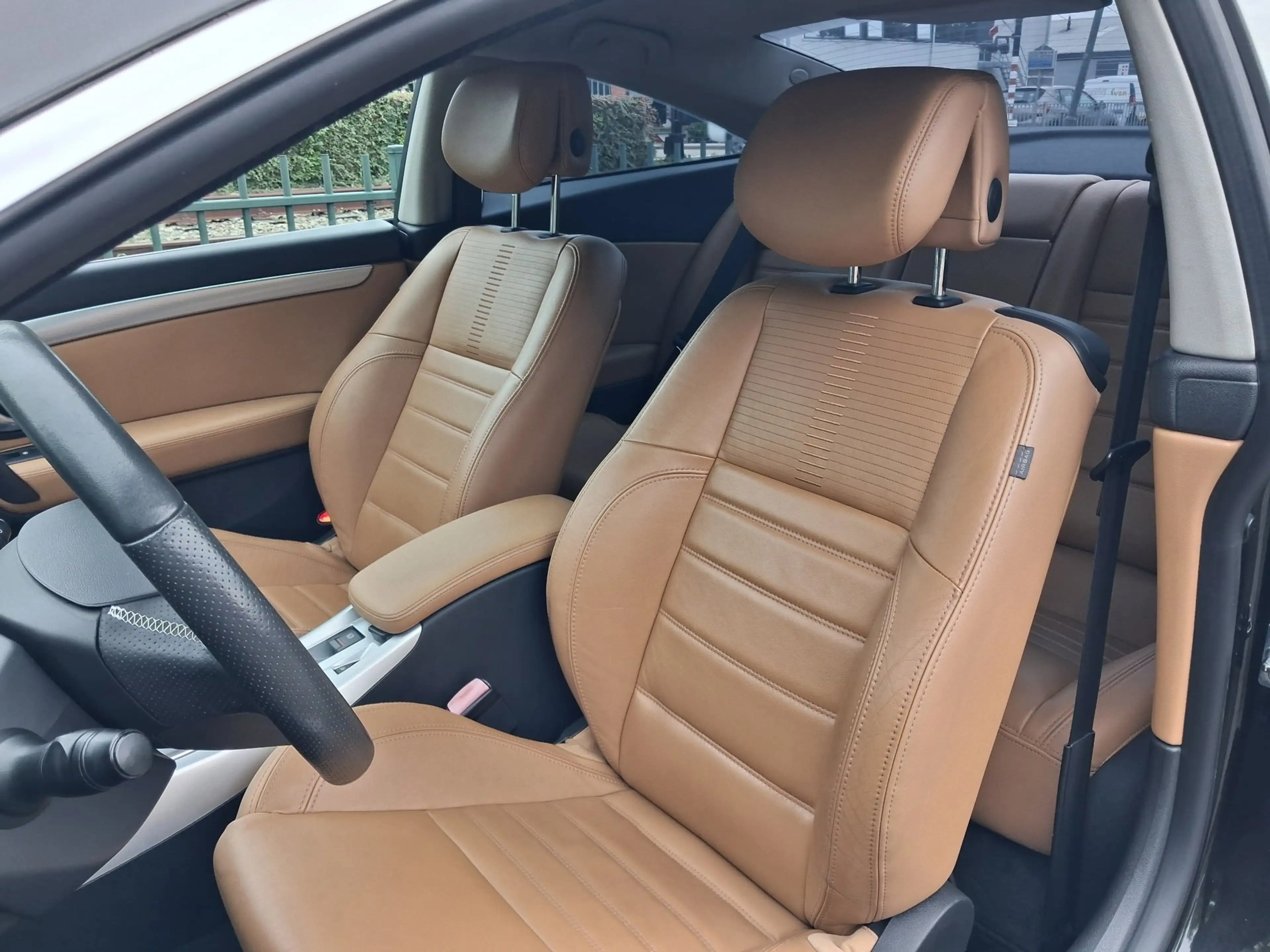 Renault Laguna Coupé 3.5 V6 Initiale AUTOMAAT leder ALLINPRIJS — photo 25