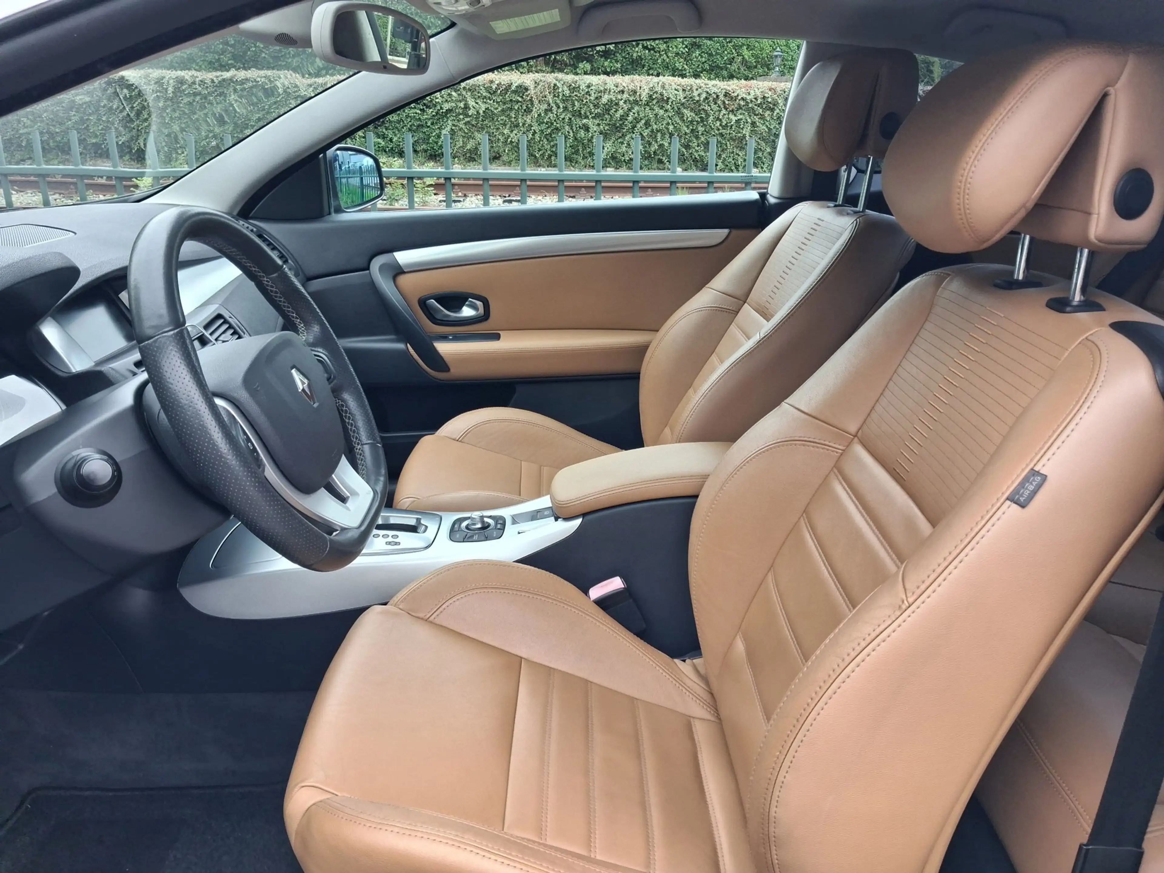 Renault Laguna Coupé 3.5 V6 Initiale AUTOMAAT leder ALLINPRIJS — photo 26