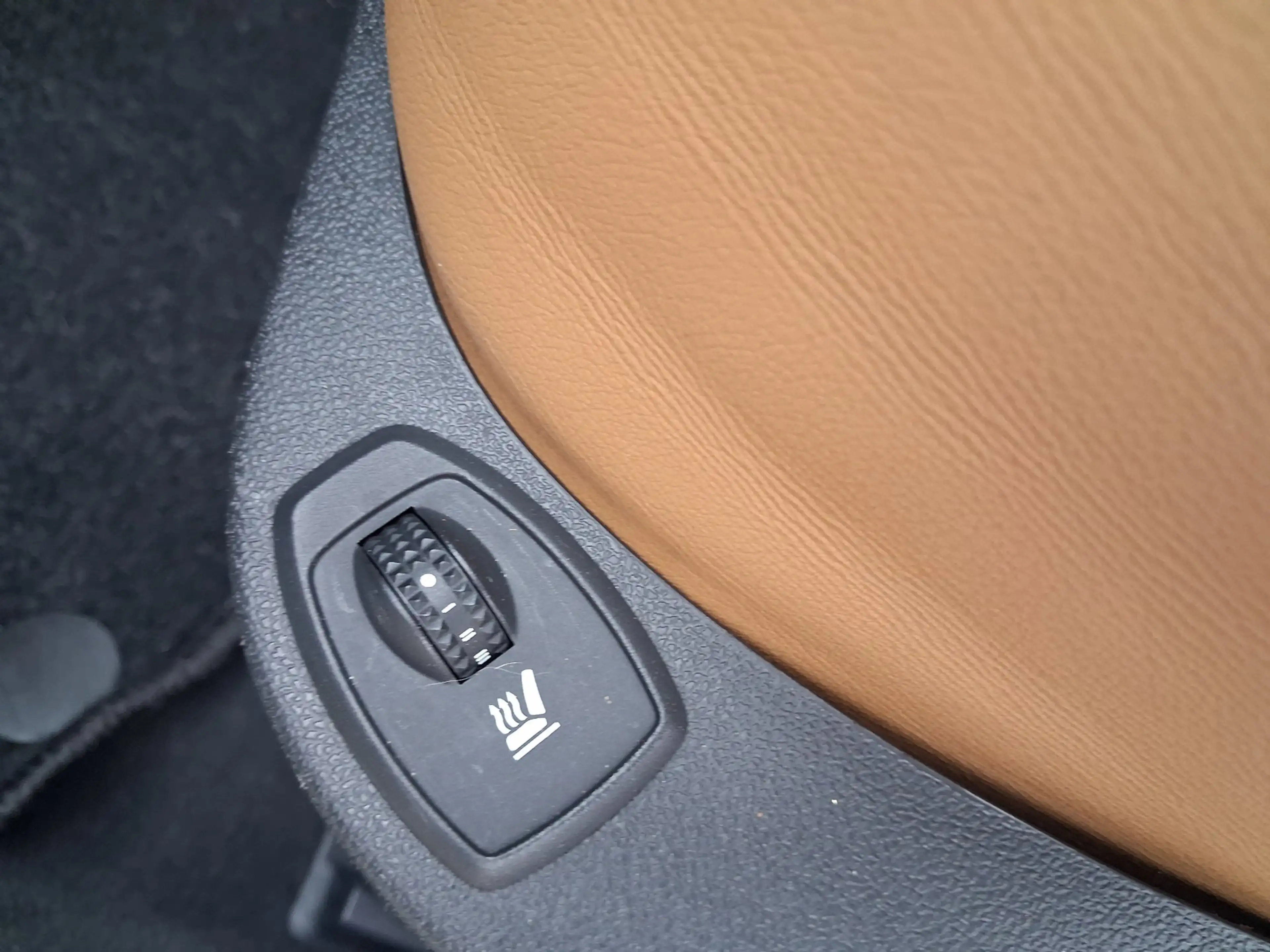 Renault Laguna Coupé 3.5 V6 Initiale AUTOMAAT leder ALLINPRIJS — photo 24