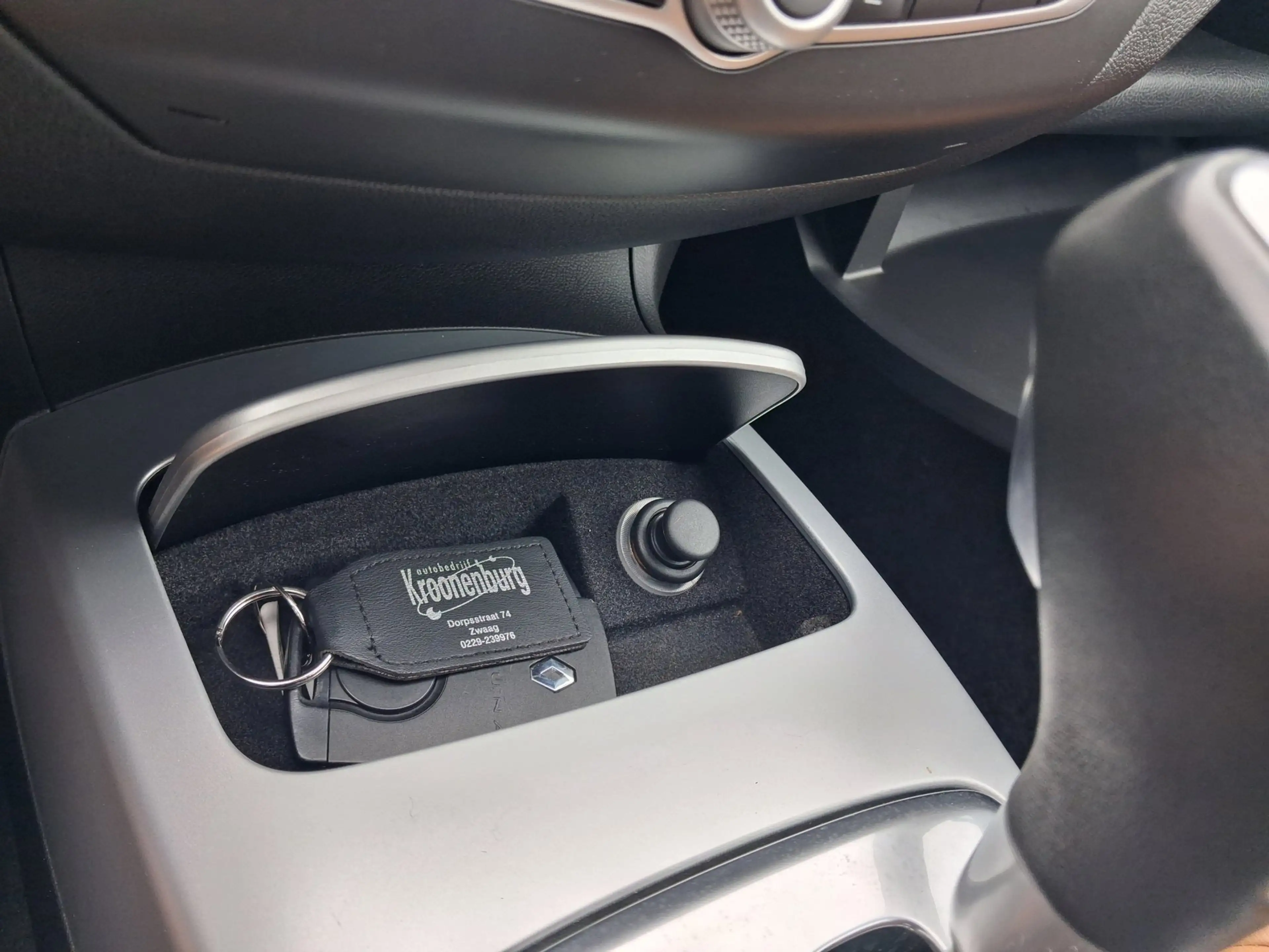 Renault Laguna Coupé 3.5 V6 Initiale AUTOMAAT leder ALLINPRIJS — photo 20