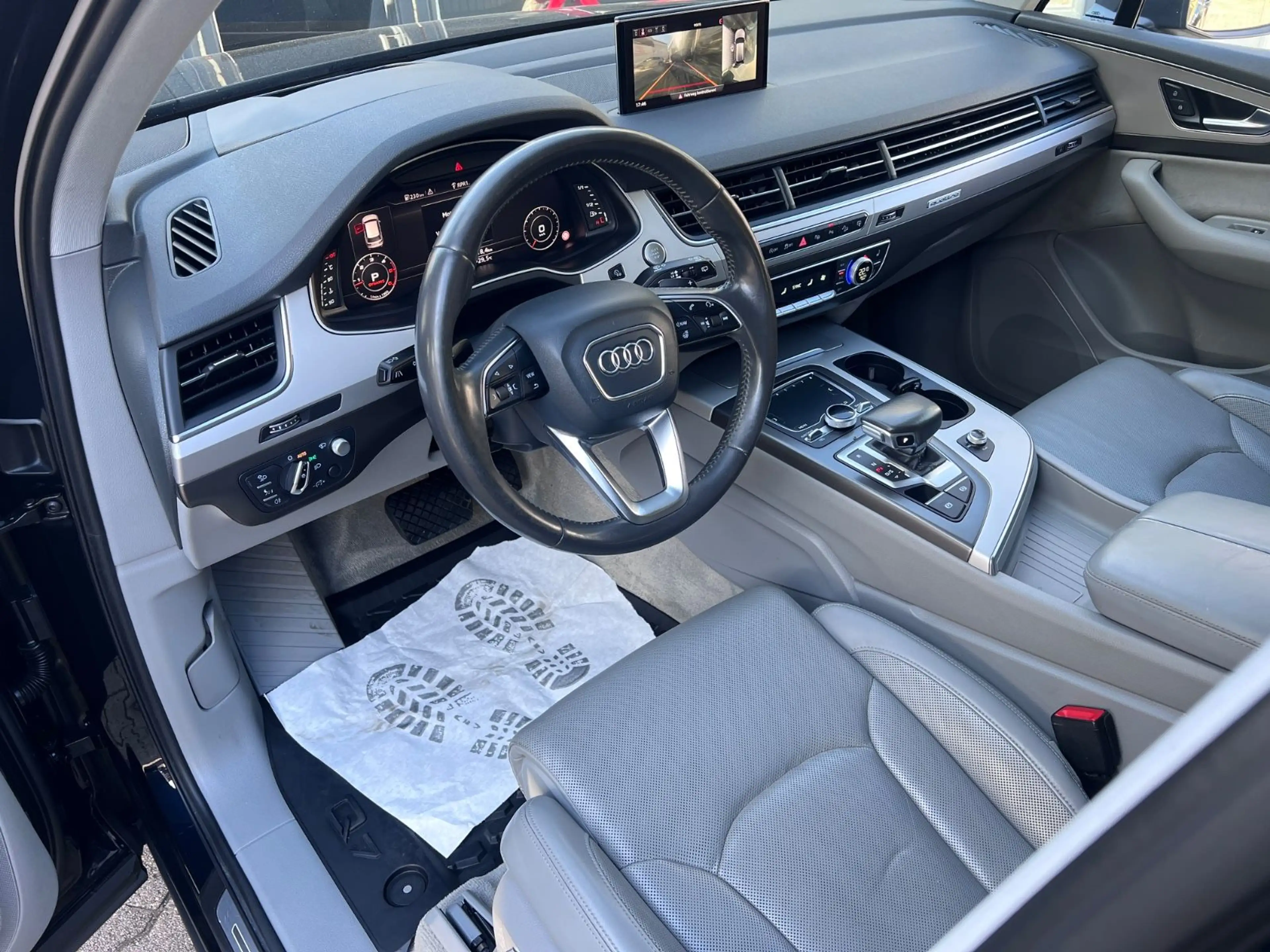 Audi Q7 3.0 TDI quattro Allradlenkung S-Line 7 Sitz — photo 13