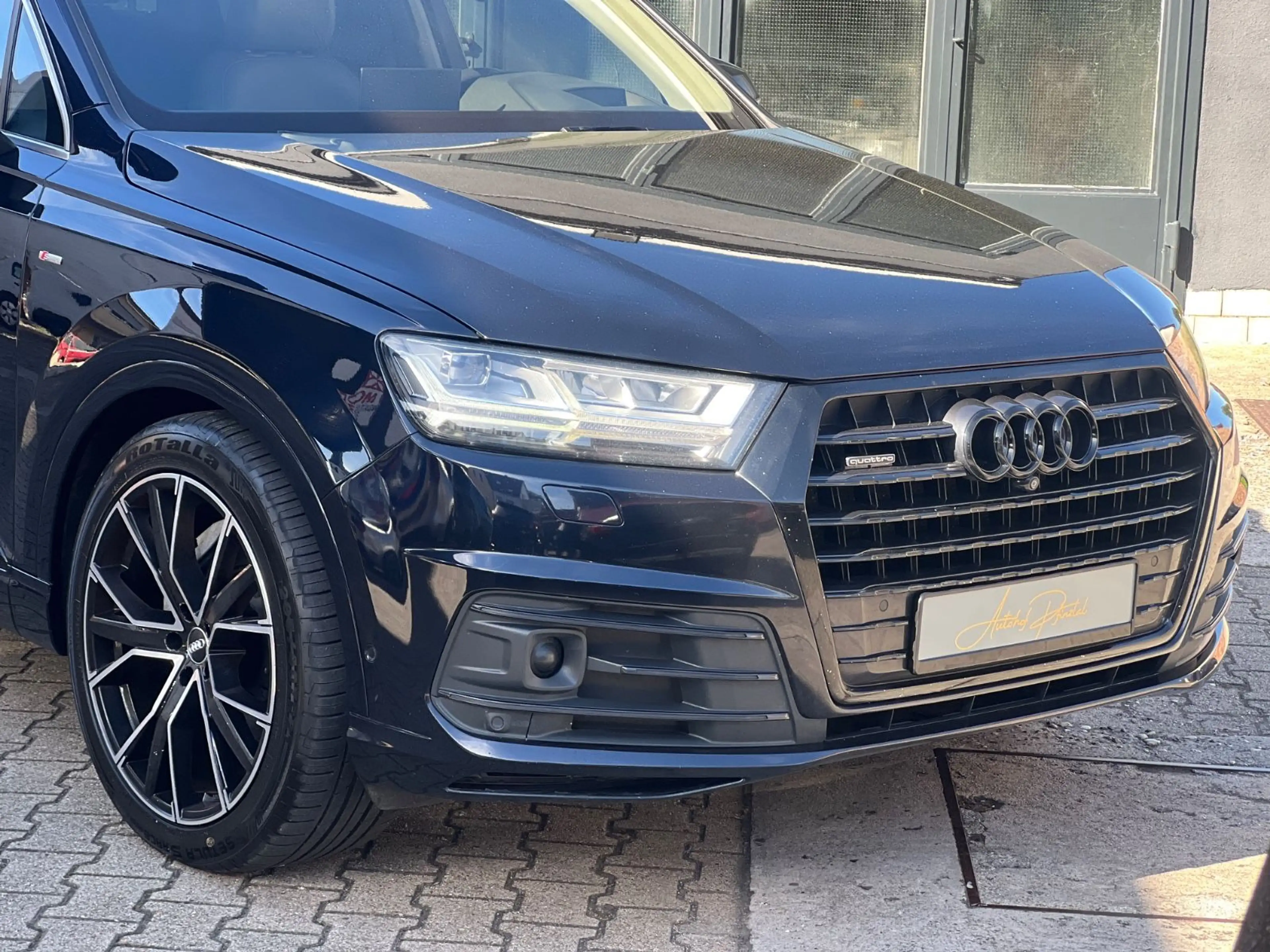 Audi Q7 3.0 TDI quattro Allradlenkung S-Line 7 Sitz — photo 2