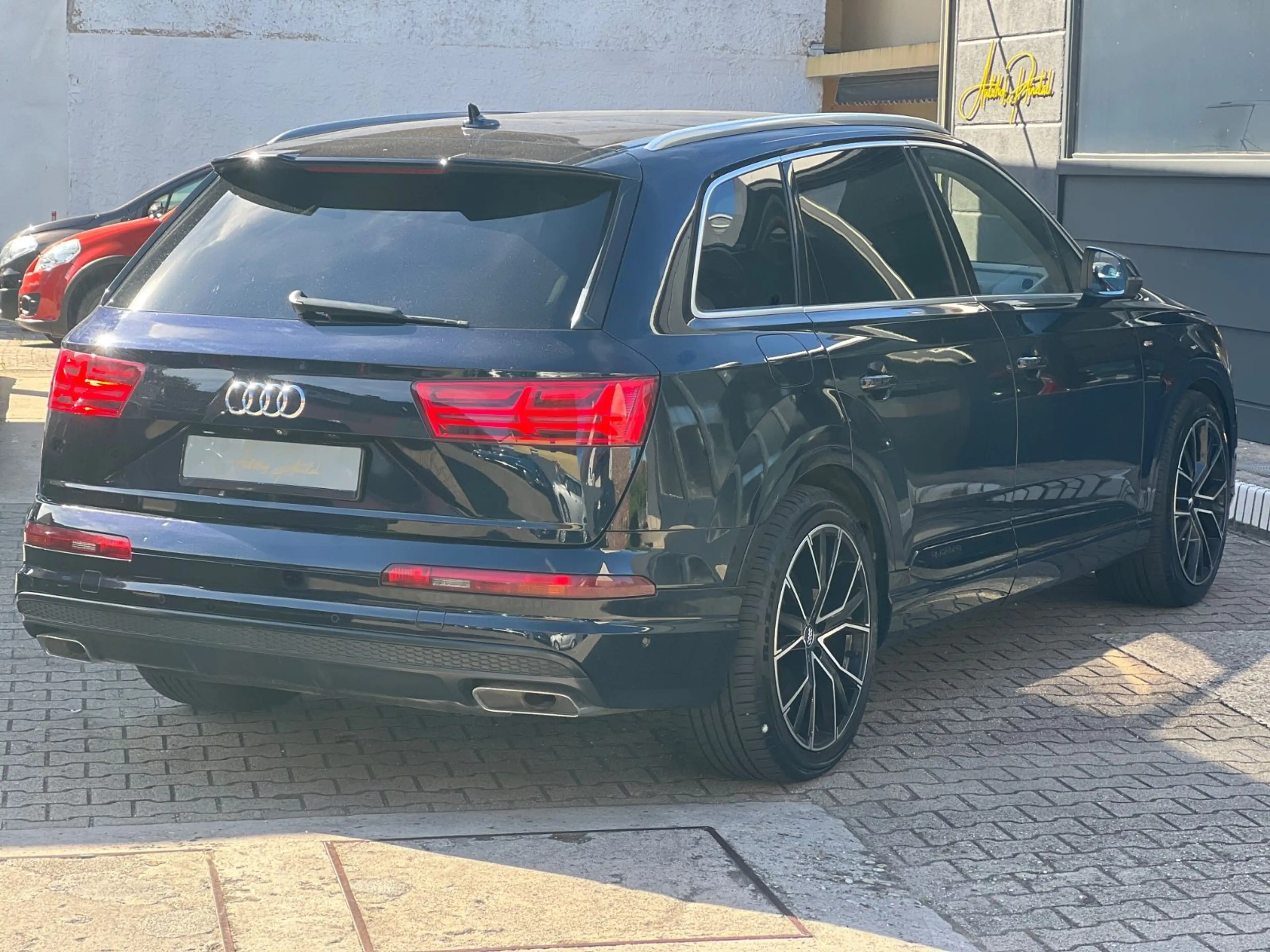 Audi Q7 3.0 TDI quattro Allradlenkung S-Line 7 Sitz — photo 7