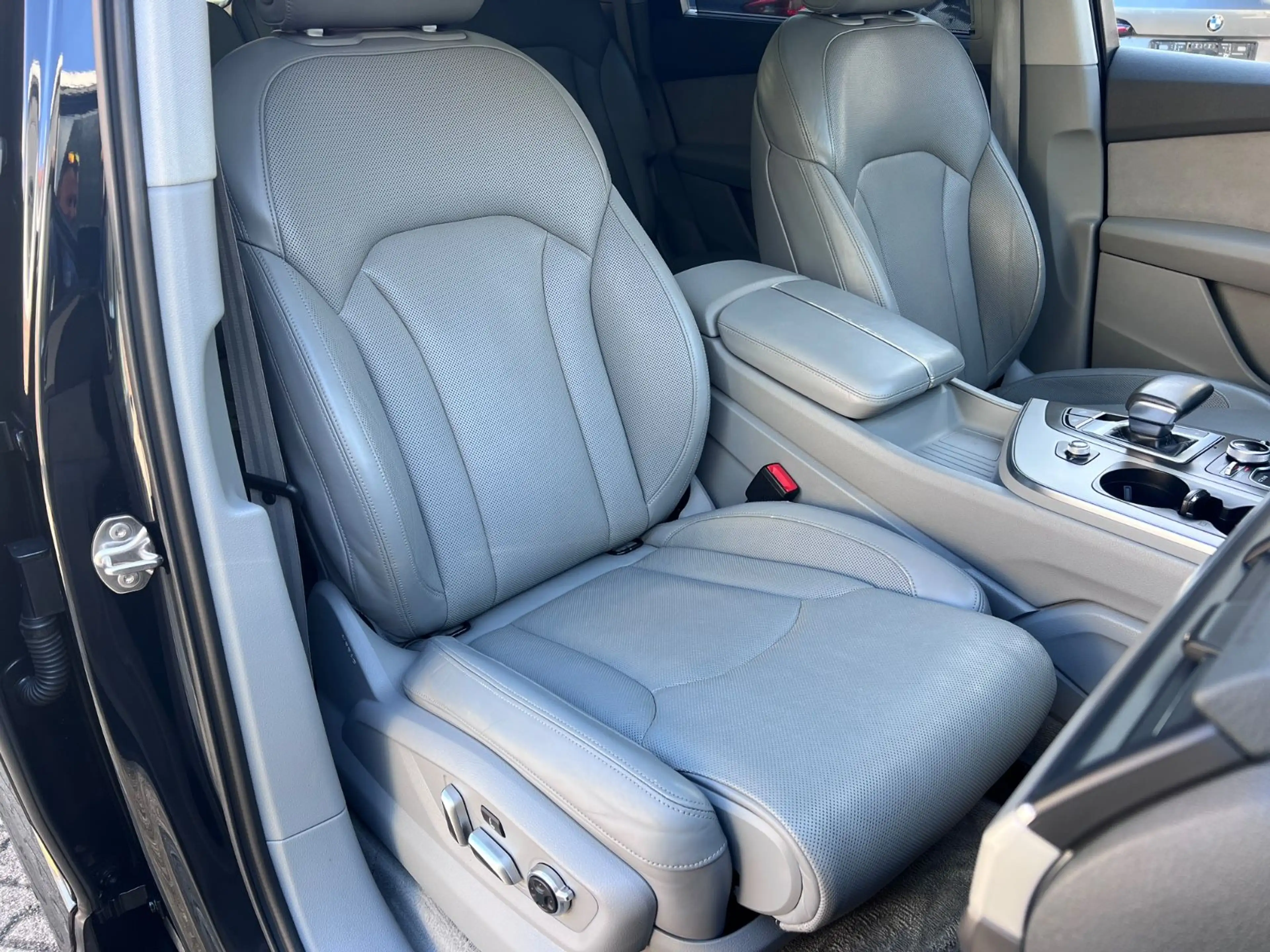 Audi Q7 3.0 TDI quattro Allradlenkung S-Line 7 Sitz — photo 15