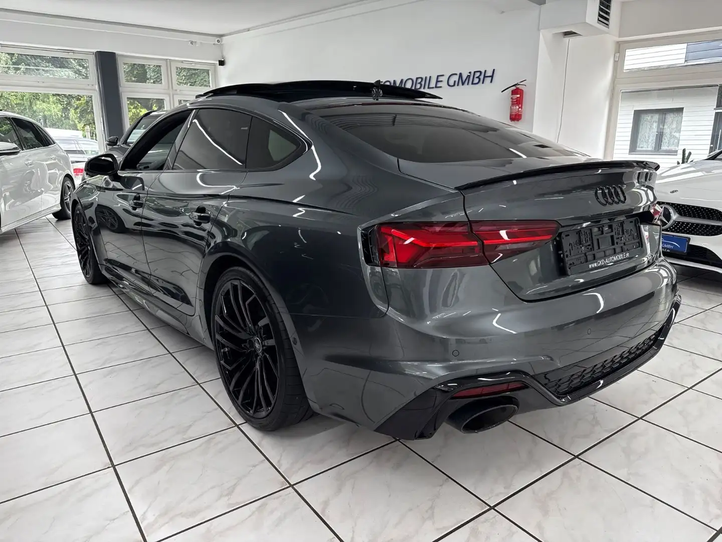 Audi RS5 Sportback 2.9 quattro*Head-Up*Pano* Grau - 2