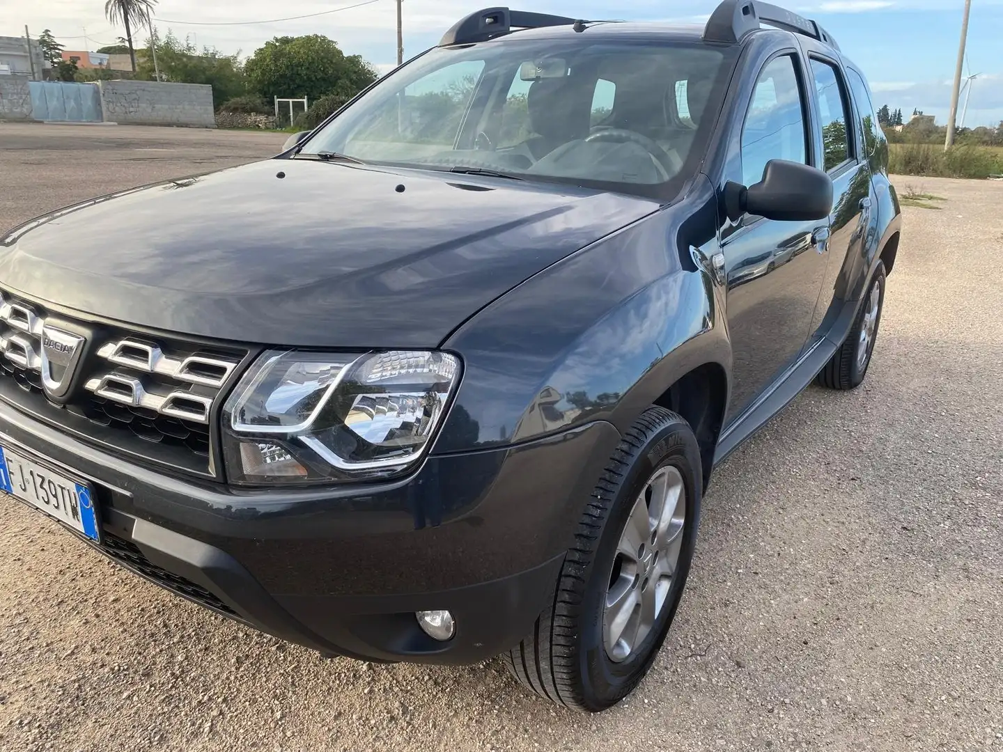 Dacia Duster Duster I 2014 1.5 dci Laureate Family 4x2 s Gris - 1