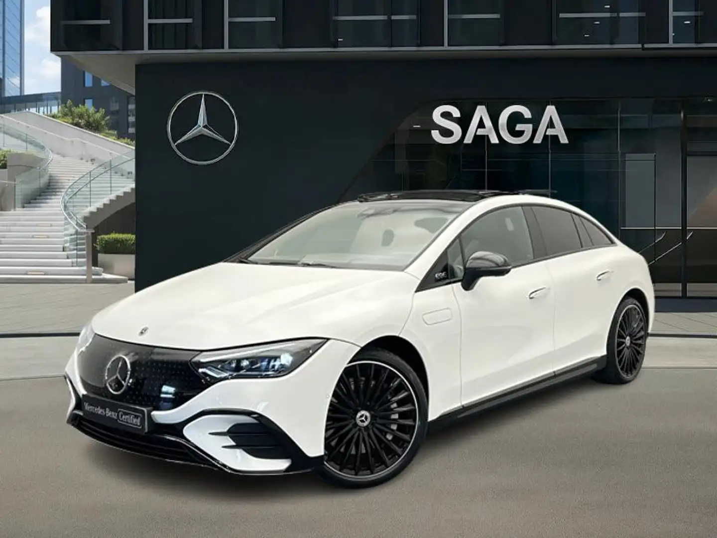 Mercedes-Benz EQE 350 Berline AMG Pack Night Toit Pano Weiß - 1