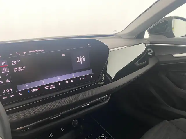 Audi A5 view 9