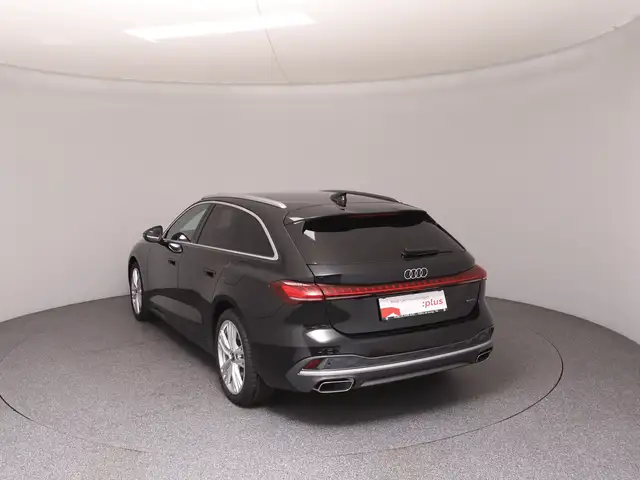 Audi A5 view 5