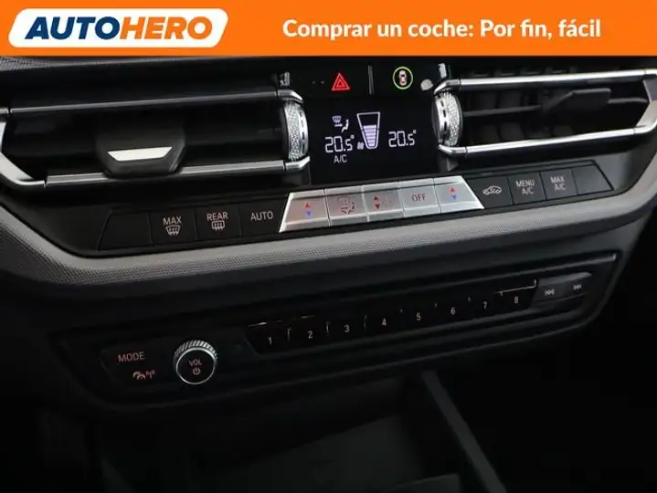 BMW Serie 1 2020, foto 26