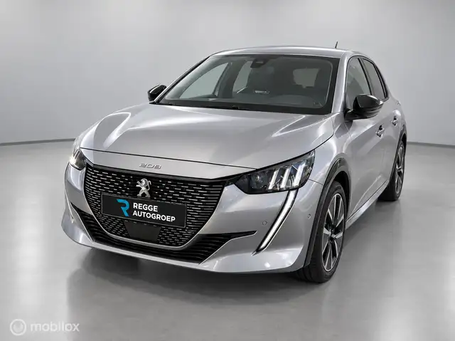 Peugeot E-208 view 6