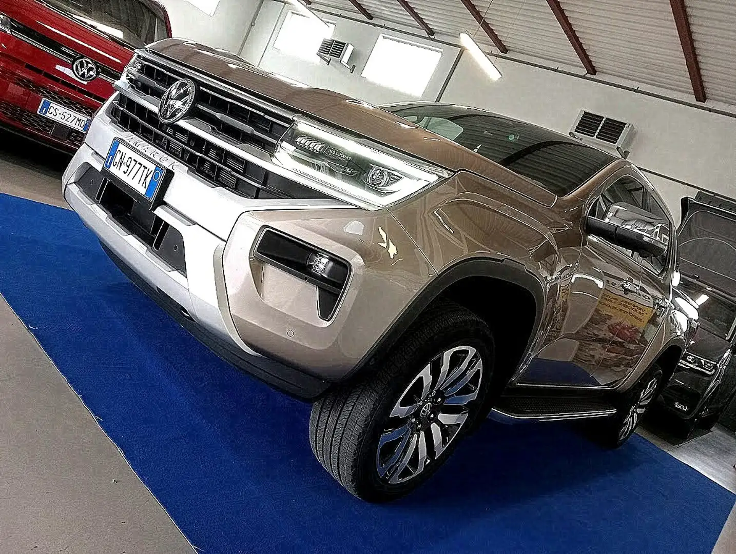 Volkswagen Amarok 3.0 TDI V6 AVENTURA 4MOTION 360° LED 21" ACC Grey - 1