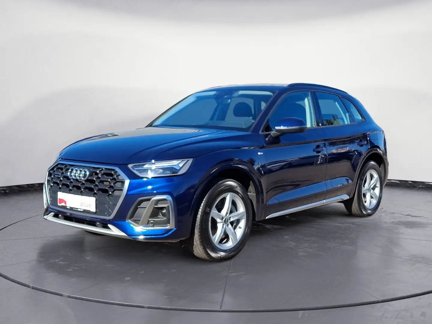 Audi Q5 55TFSI e quattro S tronicS line e-tron AHK Na Blau - 2
