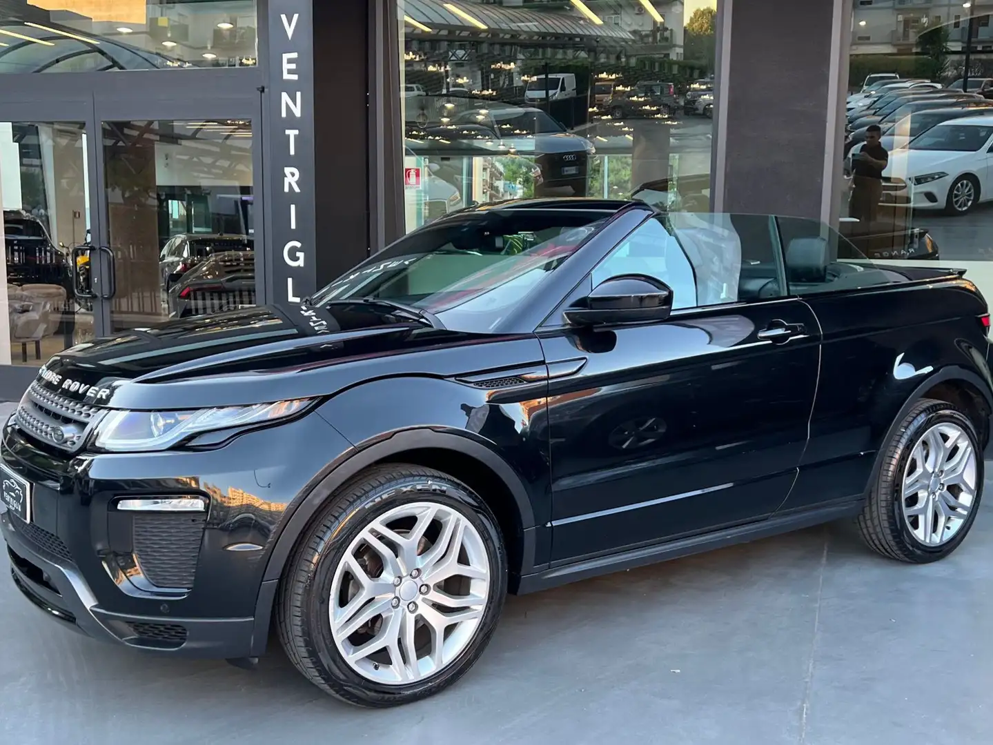 Land Rover Range Rover Evoque 2.0 TD4 150 CV Conver Noir - 2