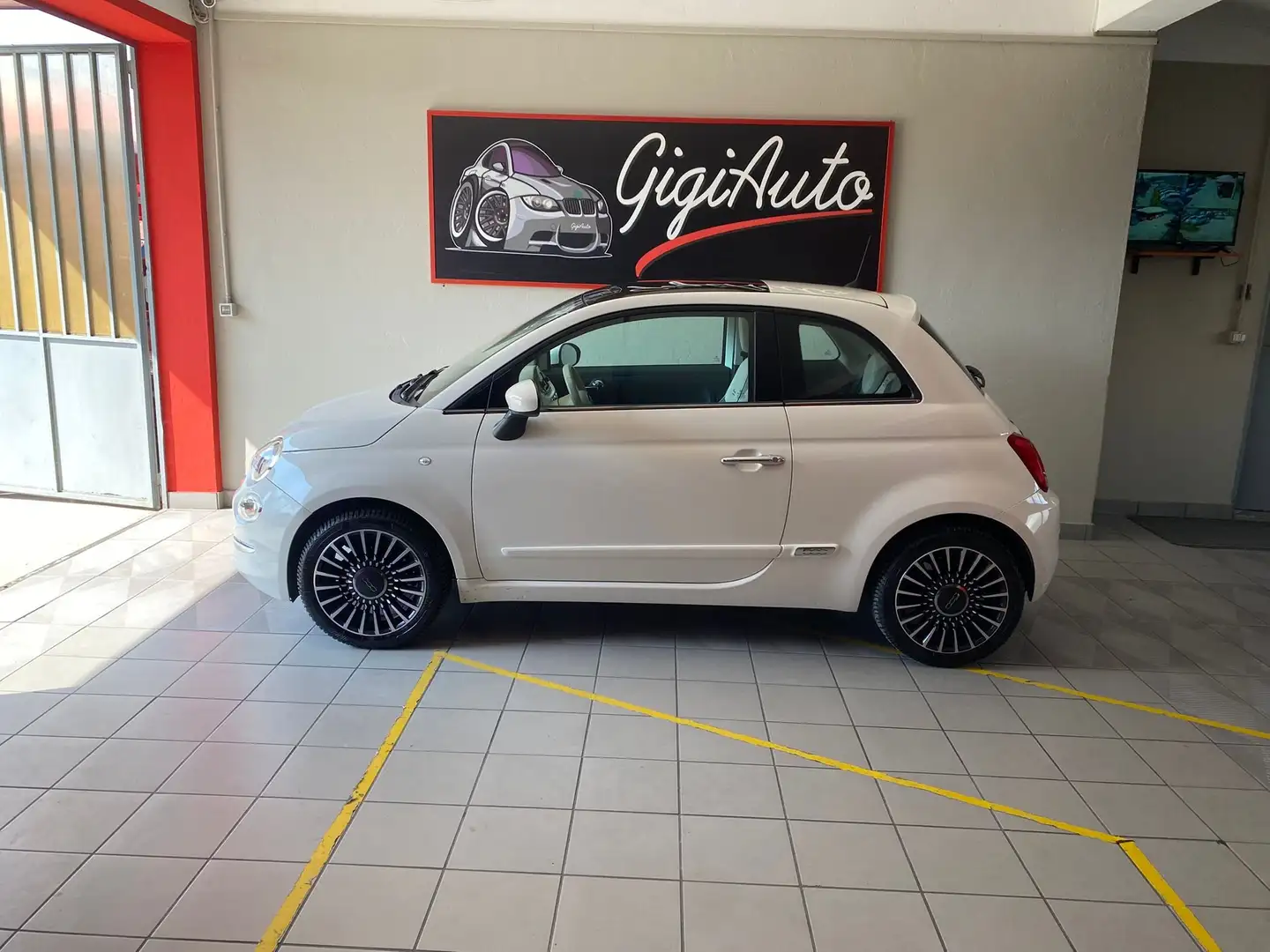 Fiat 500 1.2 Lounge 69cv tetto panoramico Wit - 1