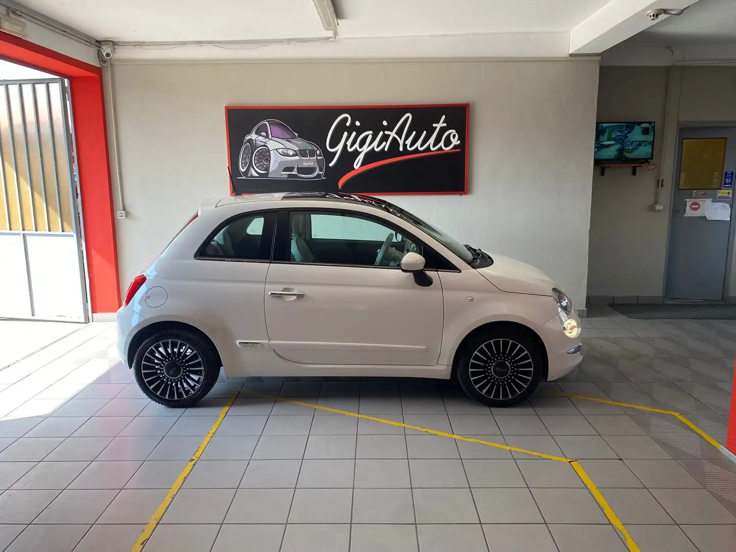 Fiat 500 1.2 Lounge 69cv tetto panoramico Wit - 2