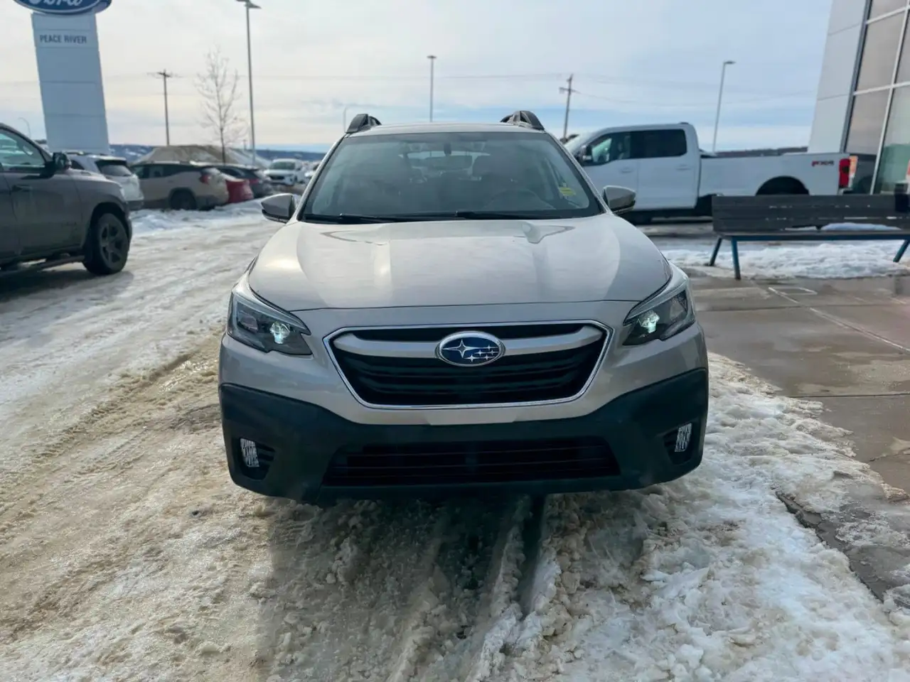 Subaru OUTBACK снимка Subaru OUTBACK