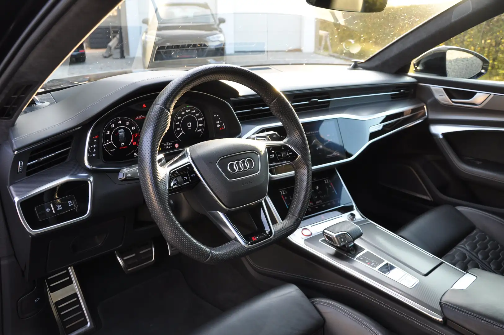Audi RS6 RS6 Avant Pano Luft Head Up Softclose MWST Titan - 2