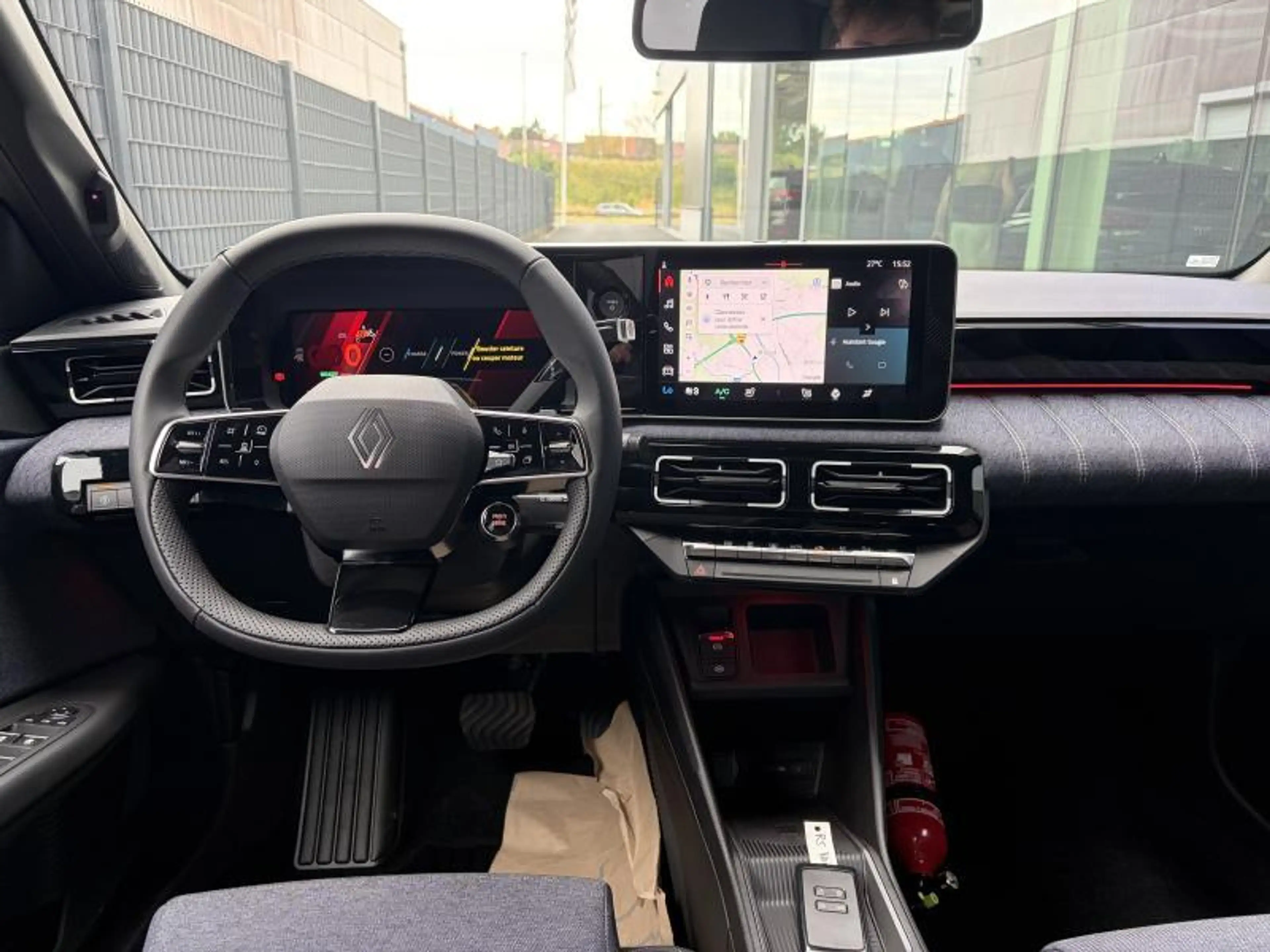 Renault R 5 TECHNO DISPO 10/02/2027 — photo 11