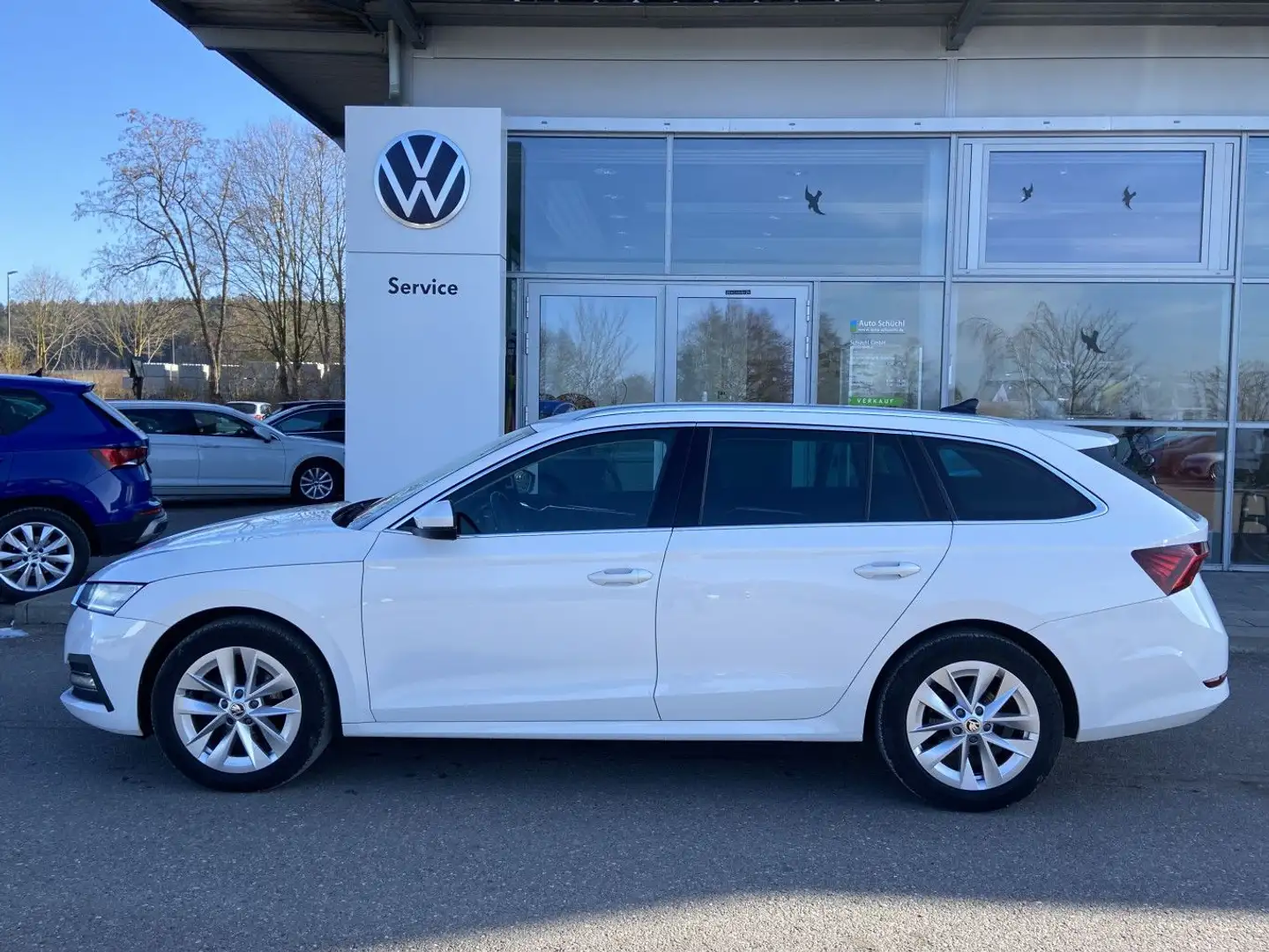 Skoda Octavia Combi 2.0 TDI DSG Style NAVI-COLUMBUS+LE Weiß - 2