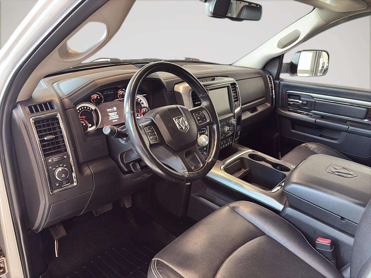 2017 RAM 1500 Cabine multiplaces 4RM, 149 po Sport — снимка 1