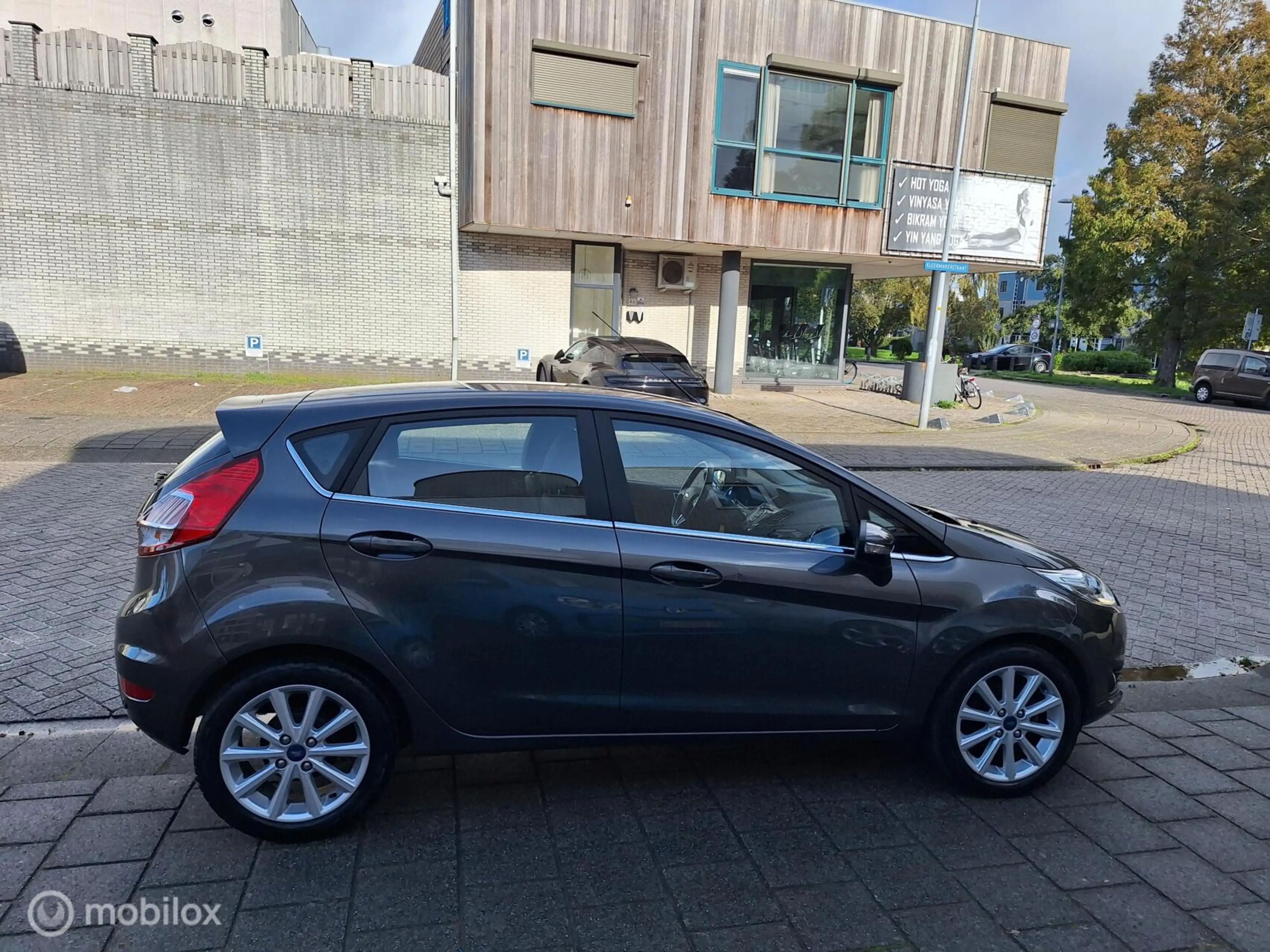 Ford Fiesta 1.0 ECOBOOST TITANIUM — photo 6